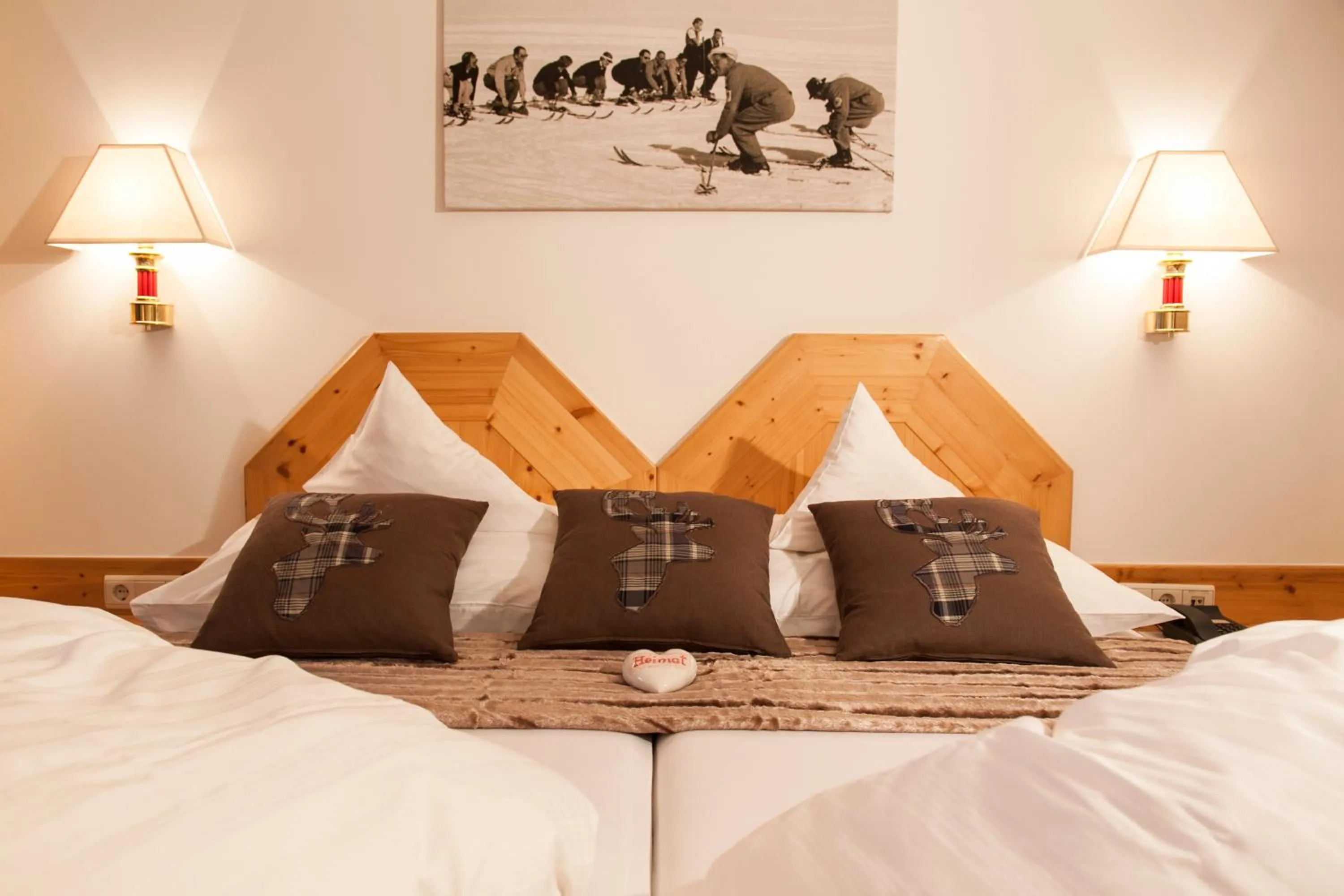 Bed in AmDorfplatzSuites B&B- Adultsfriendly