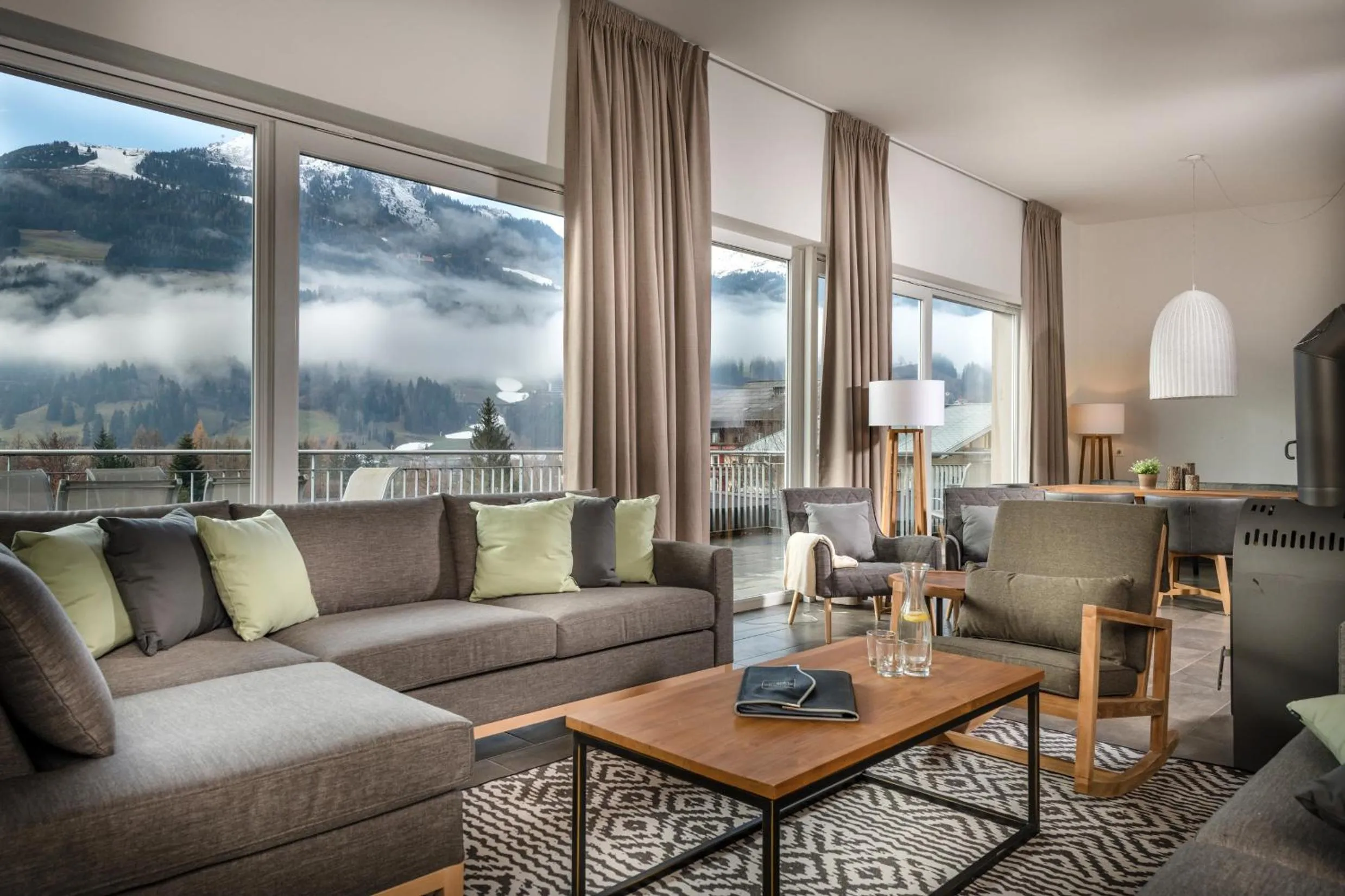 Photo of the whole room in AlpenParks Residence Bad Hofgastein - gratis Thermeneintritt