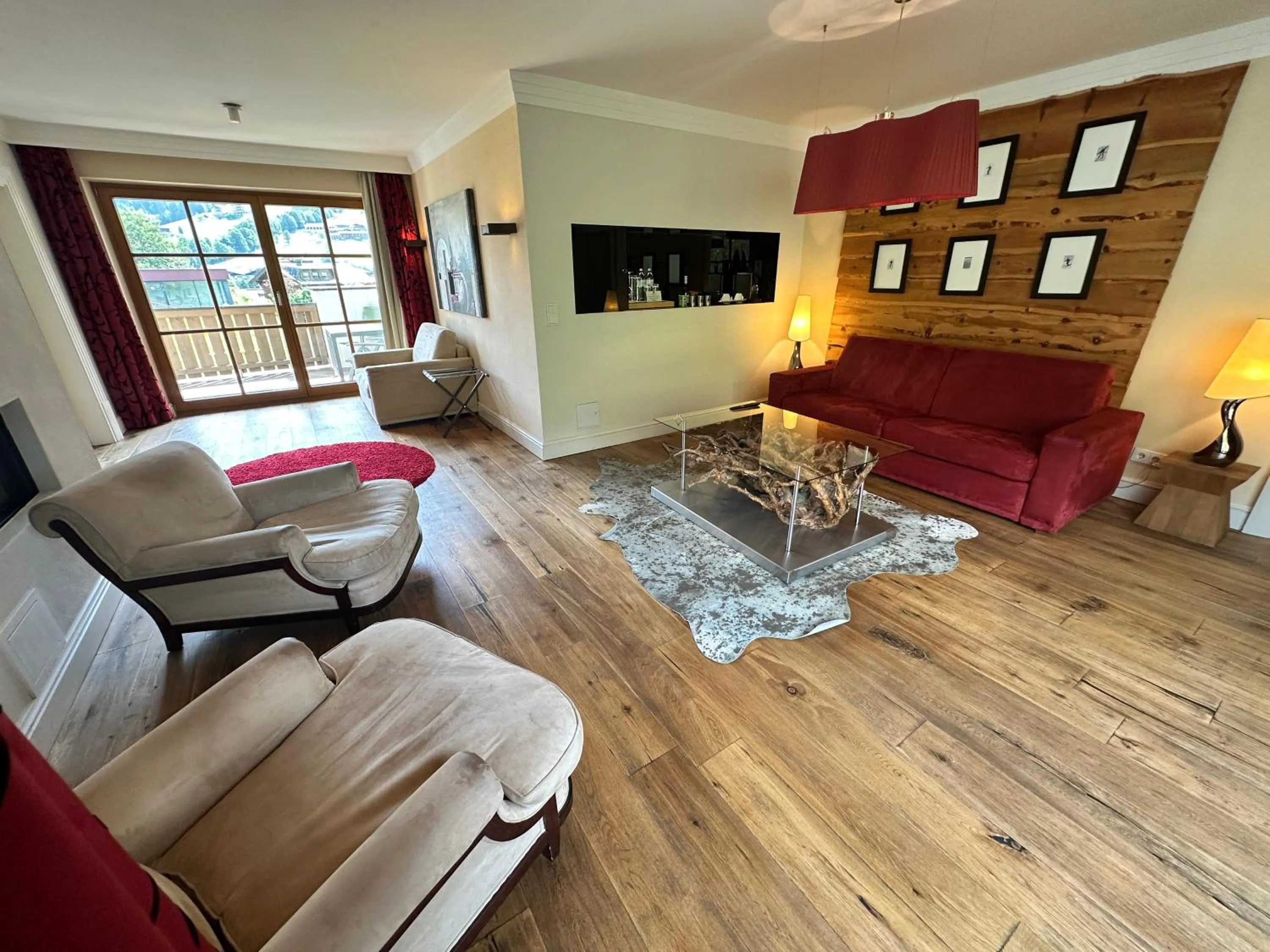 Living room in Hotel Alpine Palace