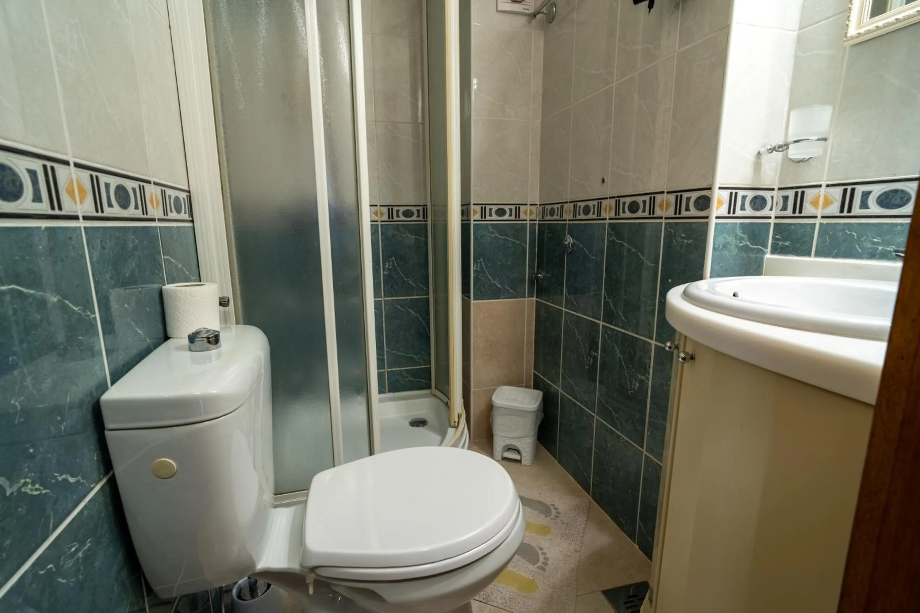 Shower in Studios Belvi