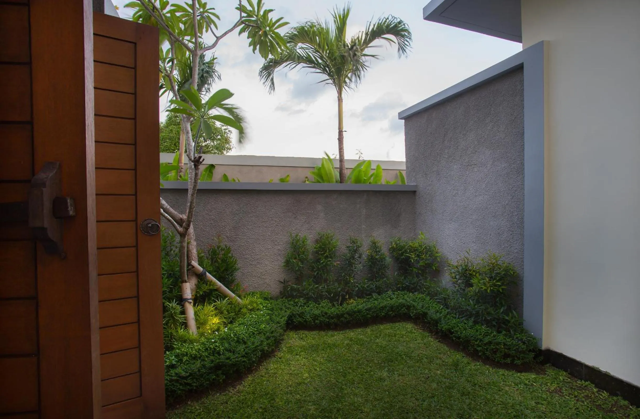 Garden view in The Bagus