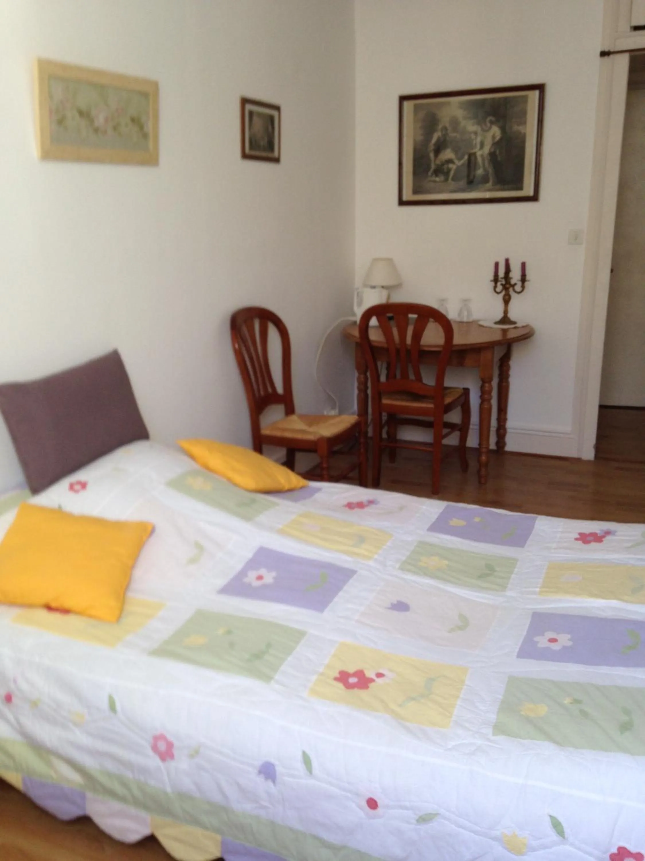Coffee/tea facilities, Bed in l'Arche des Chapeliers