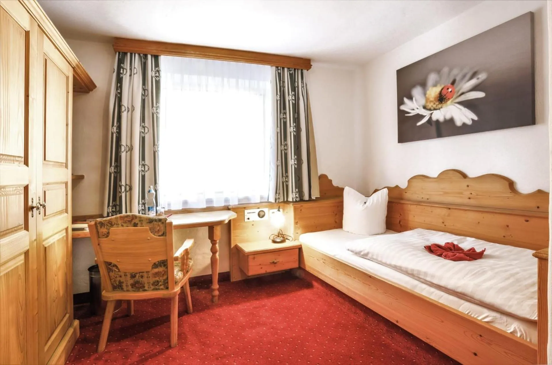 Bed in Hotel Metzgerwirt