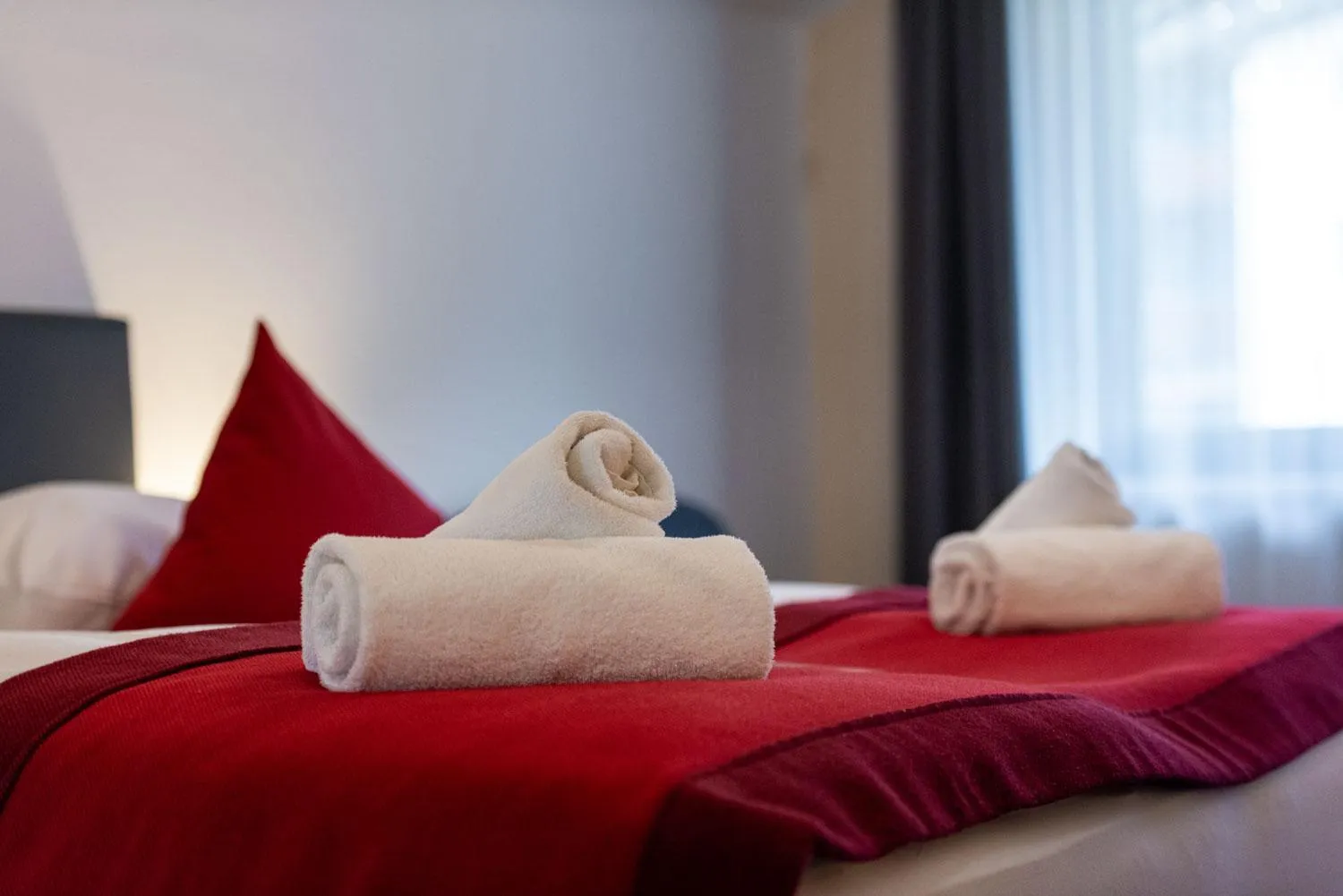 towels, Bed in Garni Das SONNALP