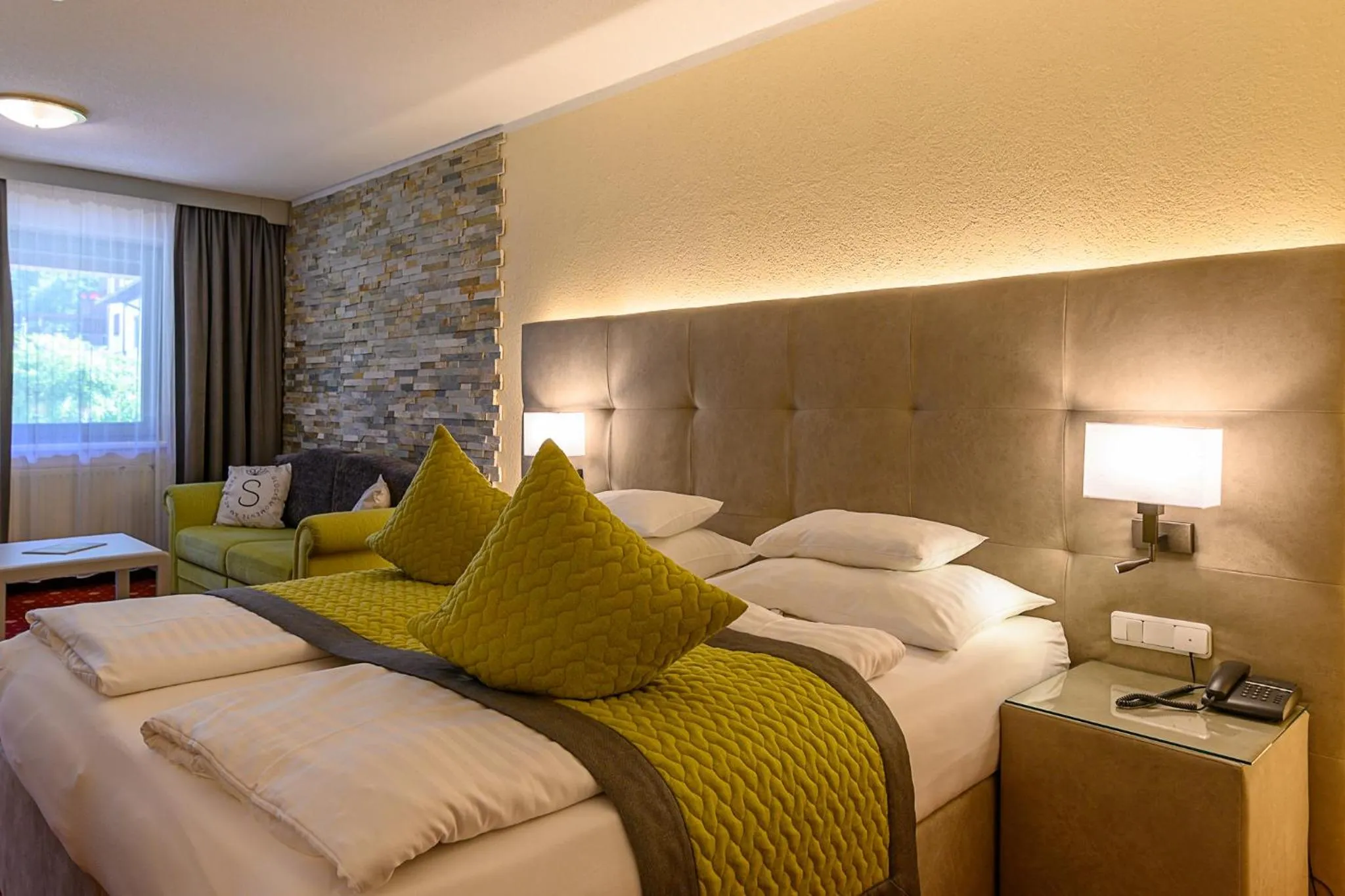 Photo of the whole room, Bed in Garni Das SONNALP