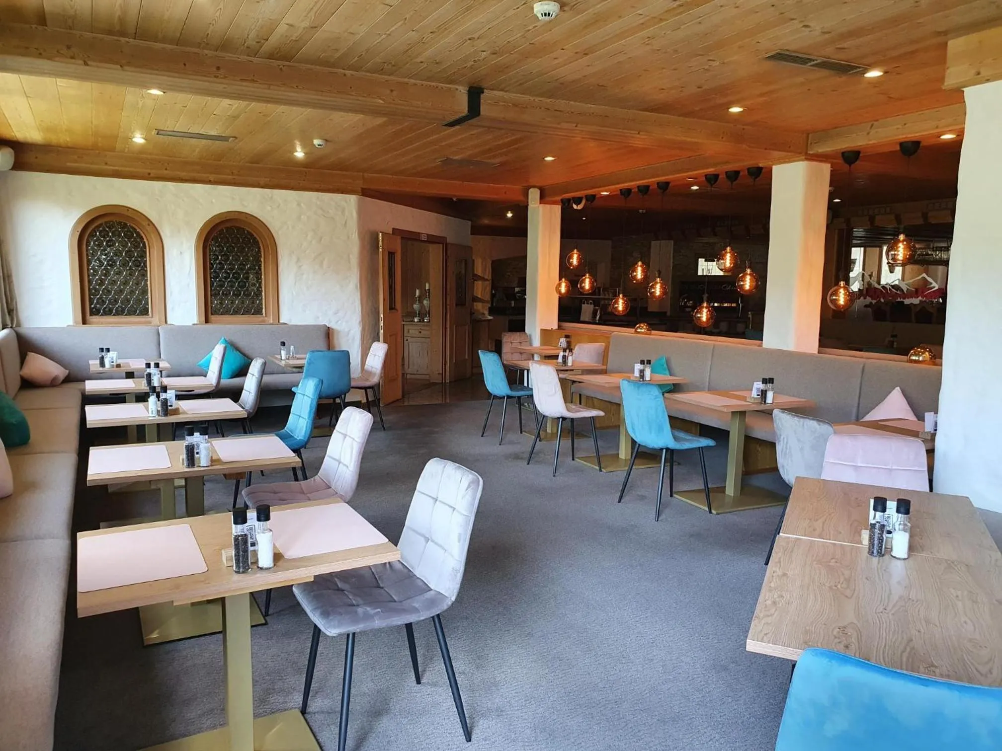 Restaurant/places to eat in Garni Das SONNALP