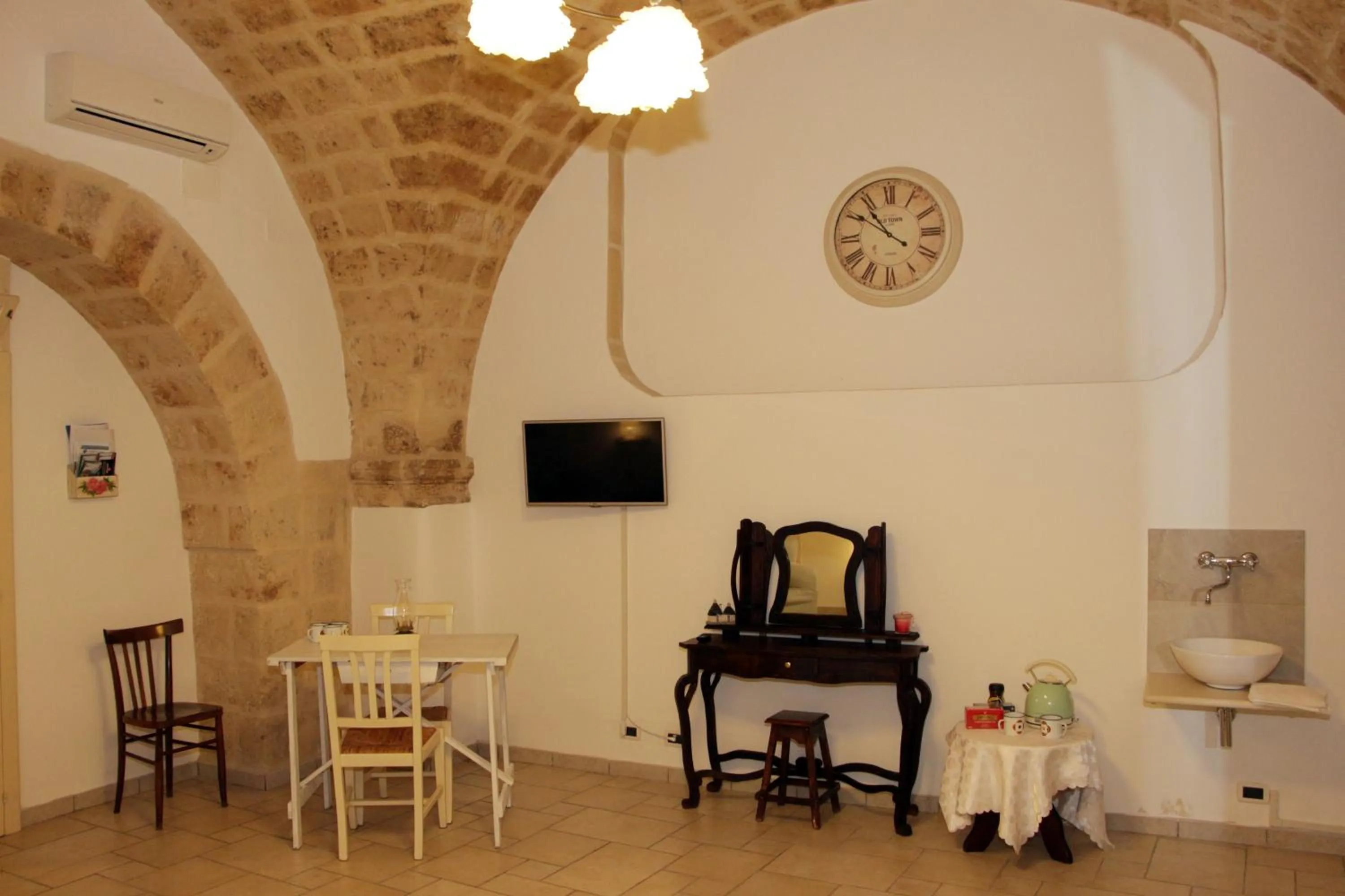 Dining area in Virginia B&B