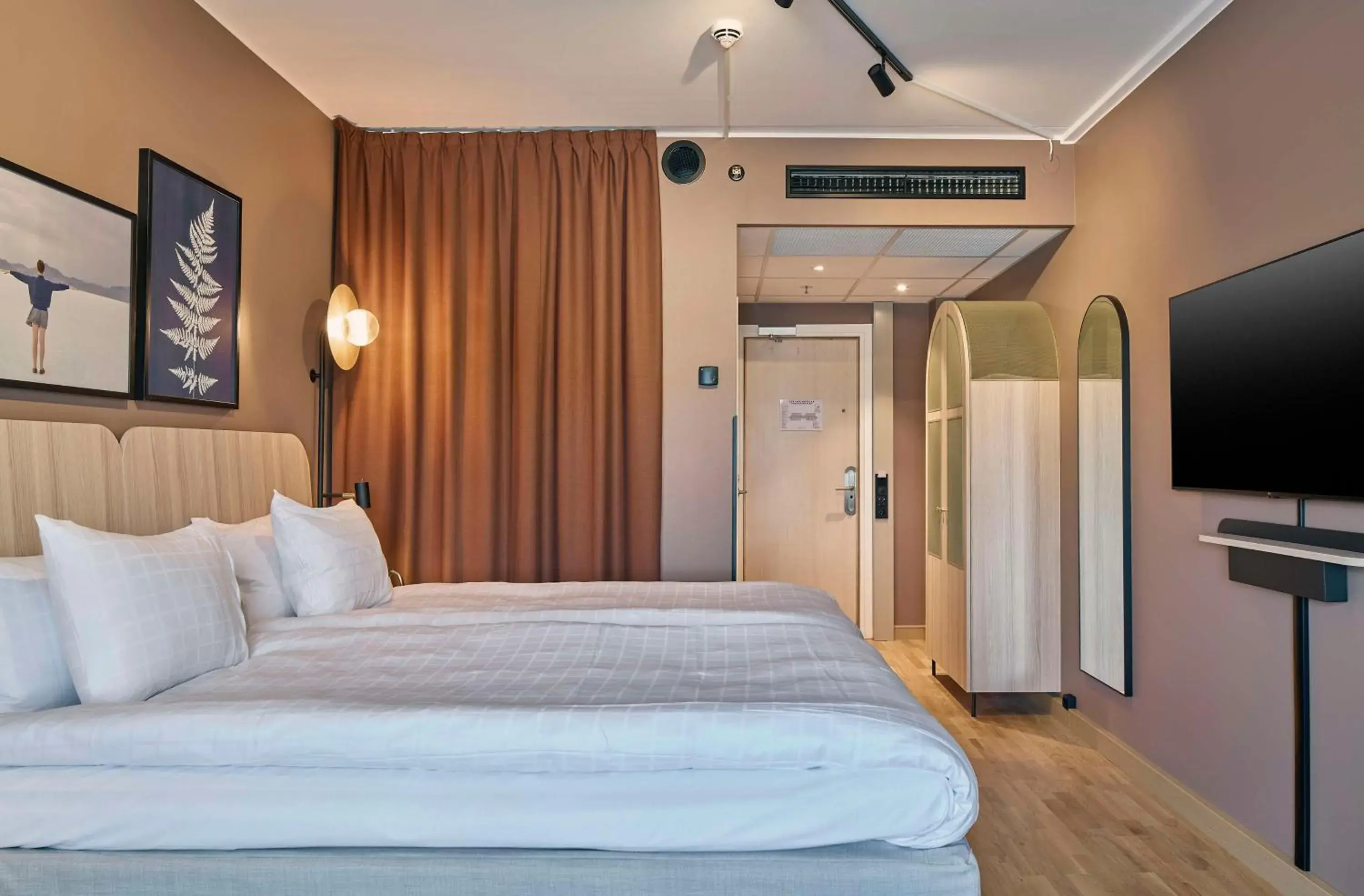 Bedroom, Bed in Scandic Södra Kajen Bedroom, Bed in Scandic Södra Kajen