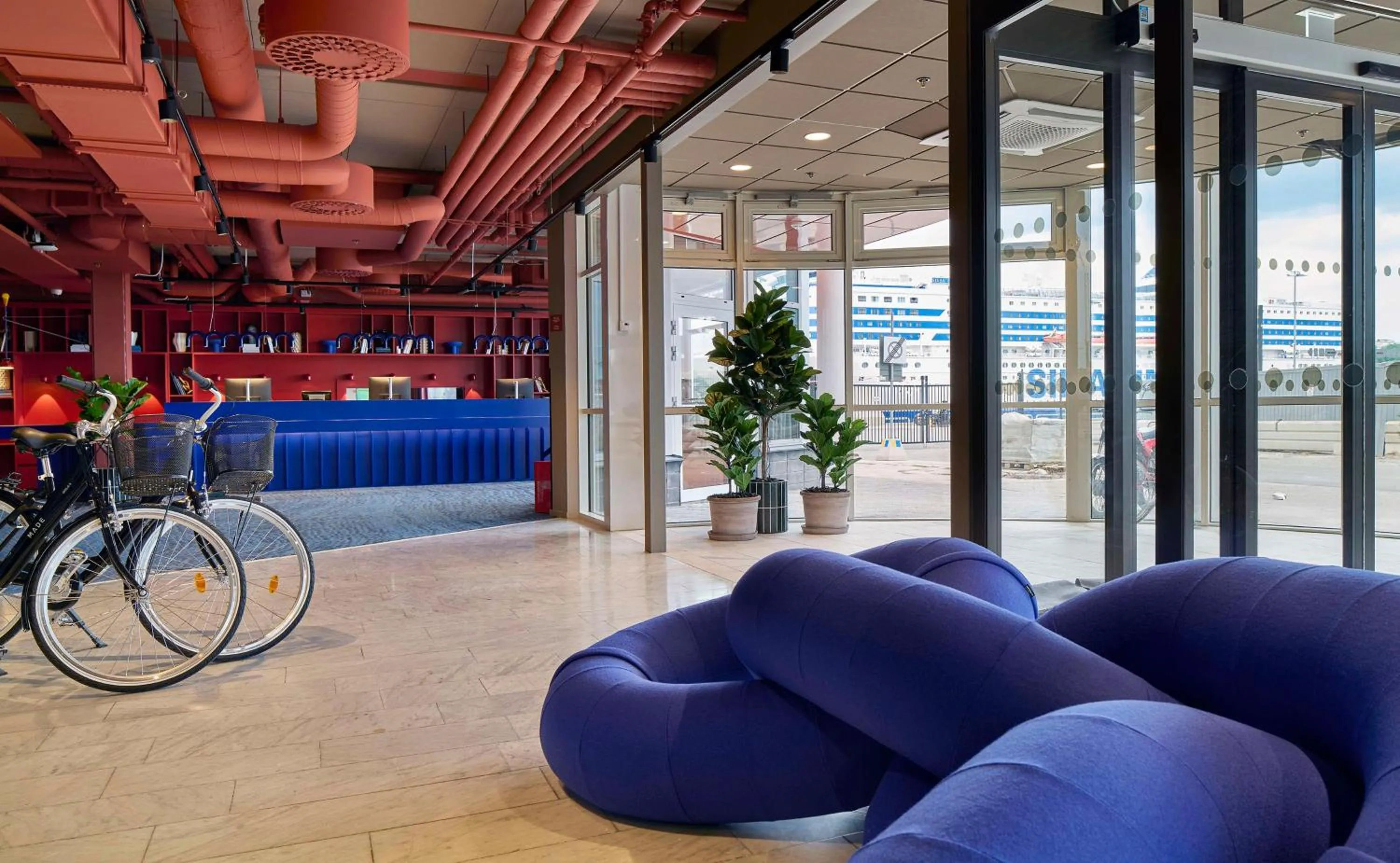 Lobby or reception in Scandic Södra Kajen