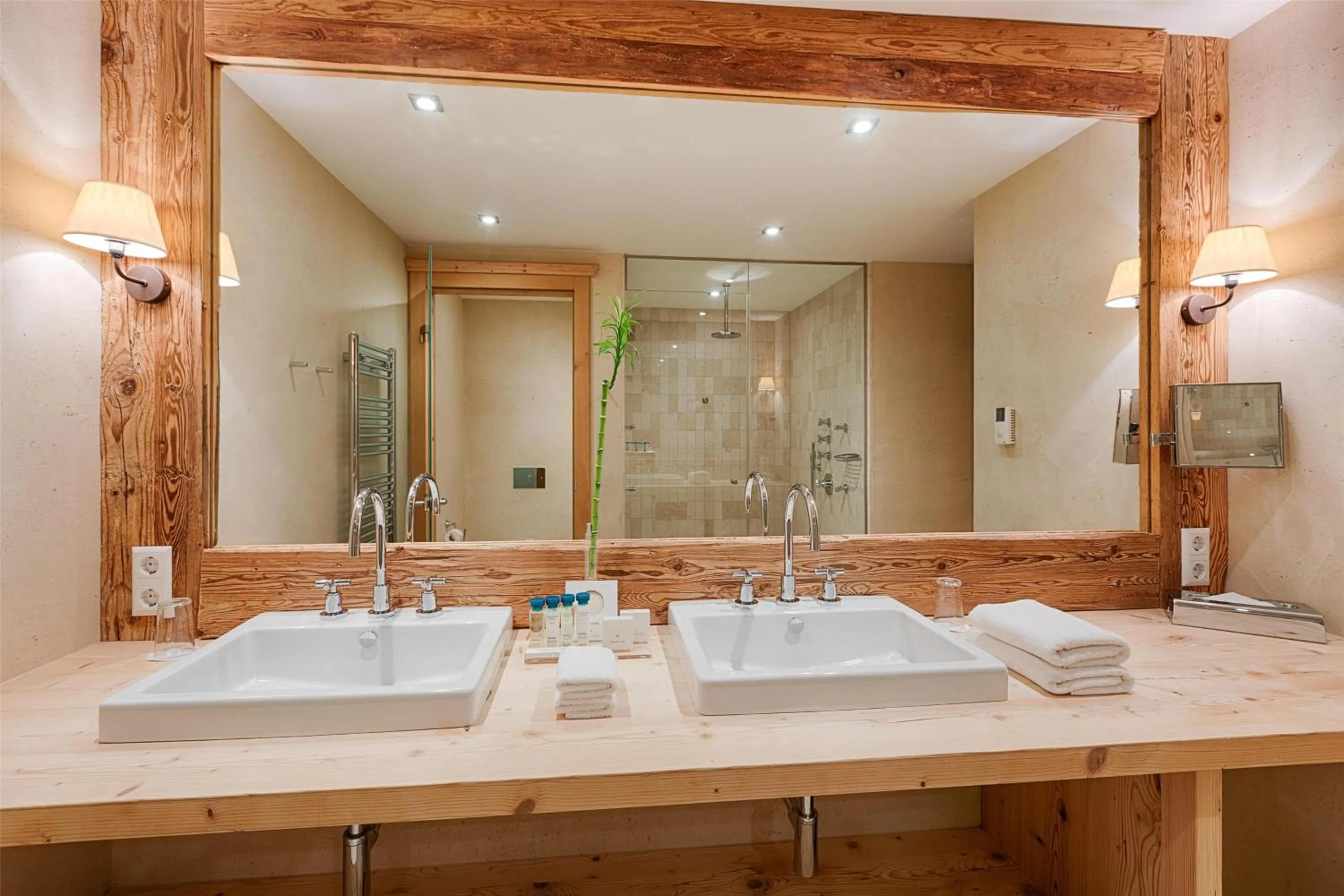 Photo of the whole room in Kempinski Hotel Das Tirol