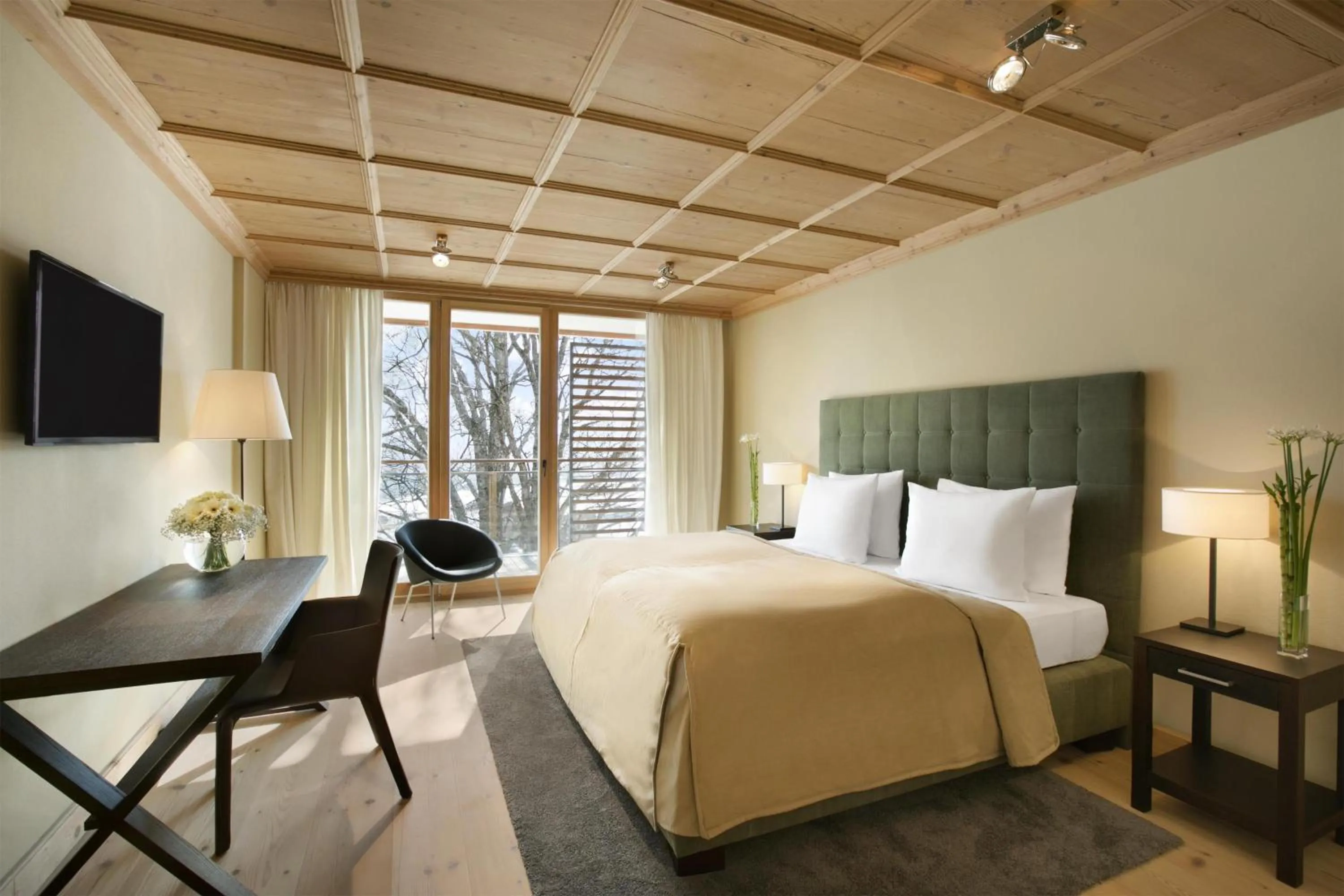 Photo of the whole room, Bed in Kempinski Hotel Das Tirol