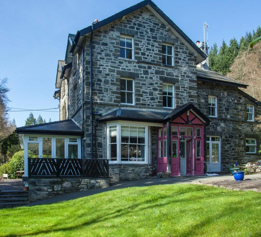 Summerhill Guest House