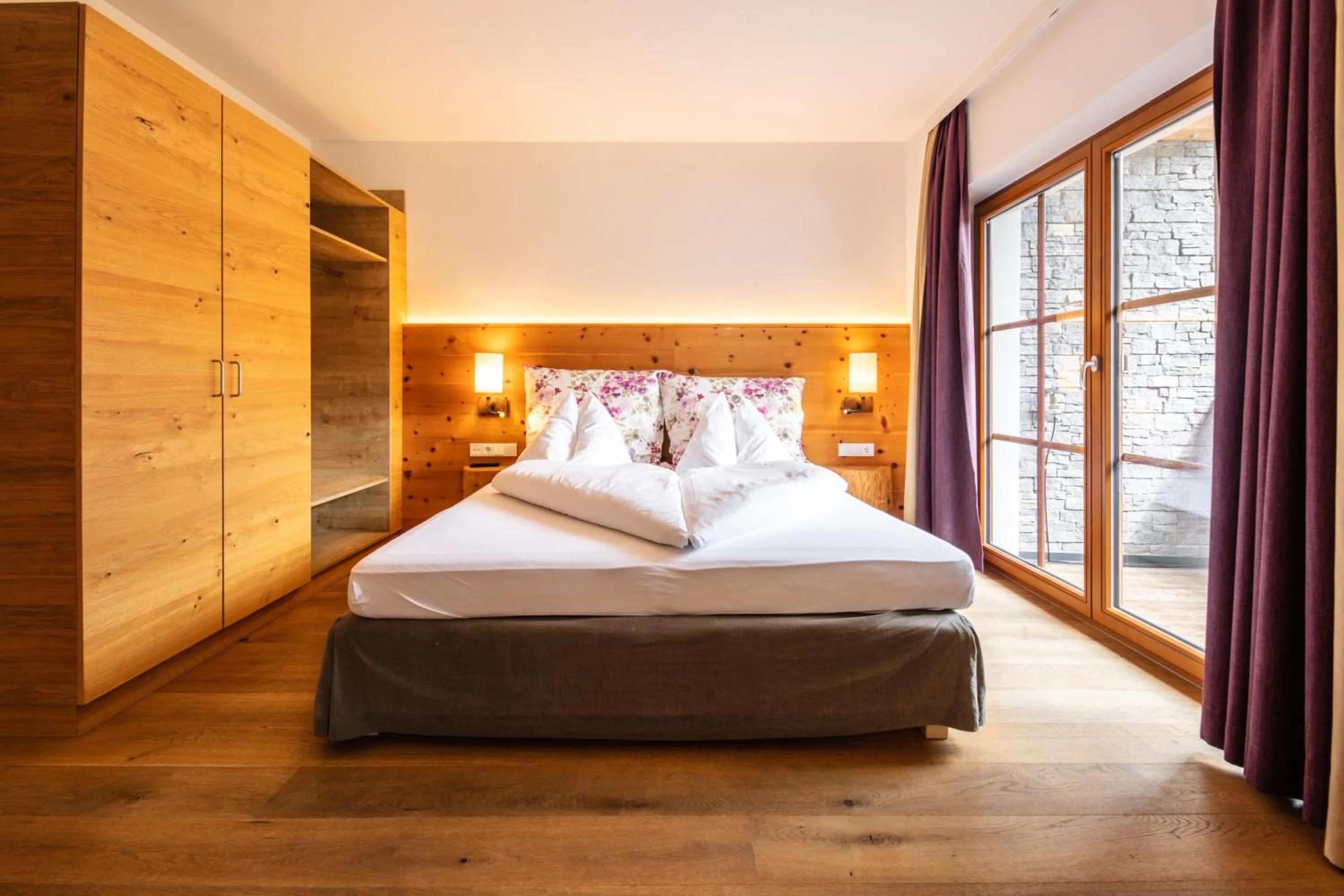 Photo of the whole room, Bed in Hotel Stadt Wien