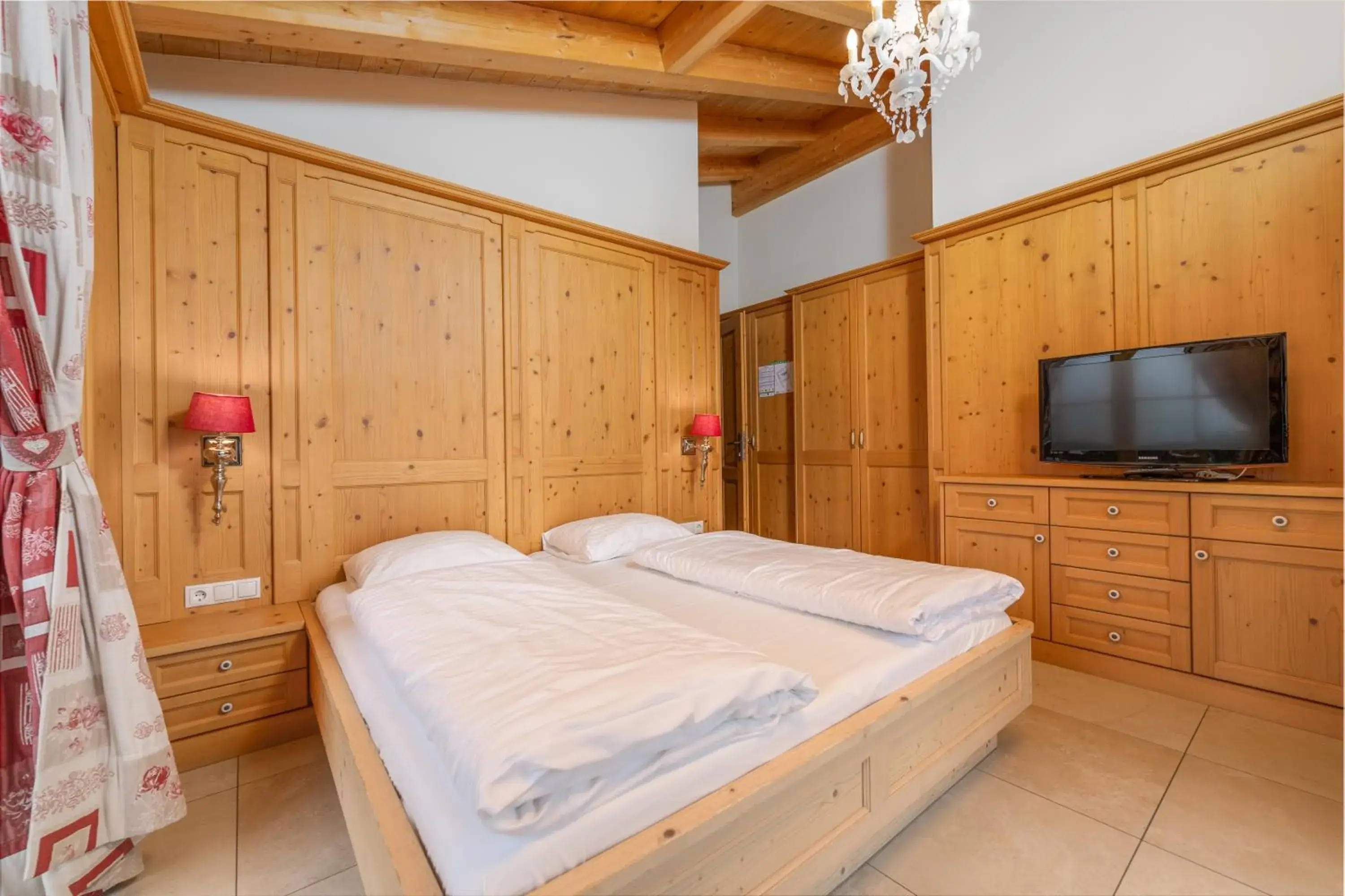 Bed in AvenidA Panorama Chalet by Alpin Rentals Bed in AvenidA Panorama Chalet by Alpin Rentals