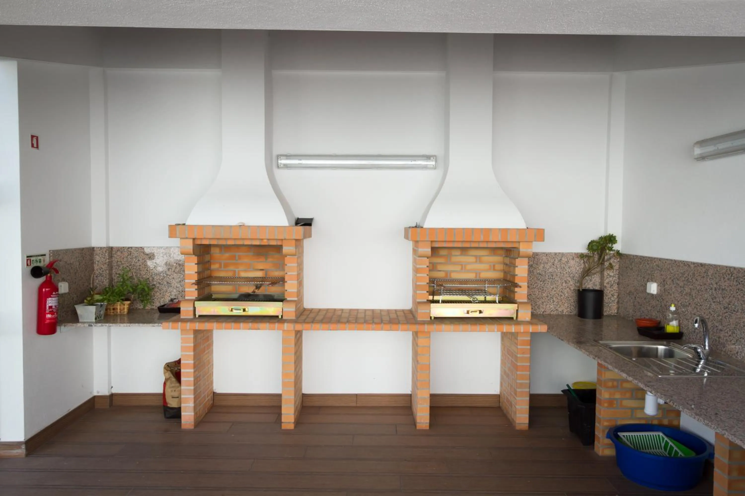 BBQ facilities in PeraLux