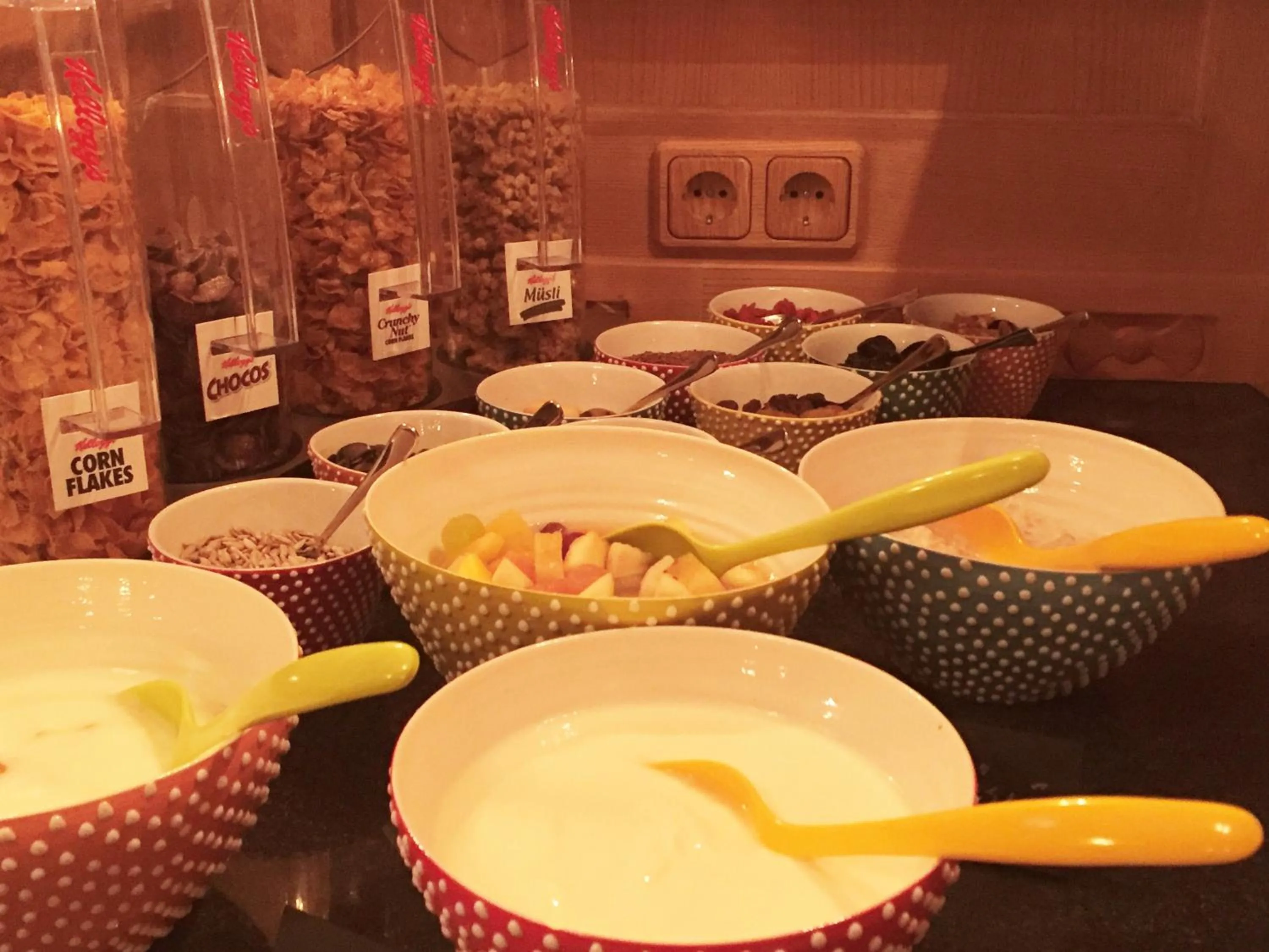 Buffet breakfast in Hotel Dr Otto Murr B&B