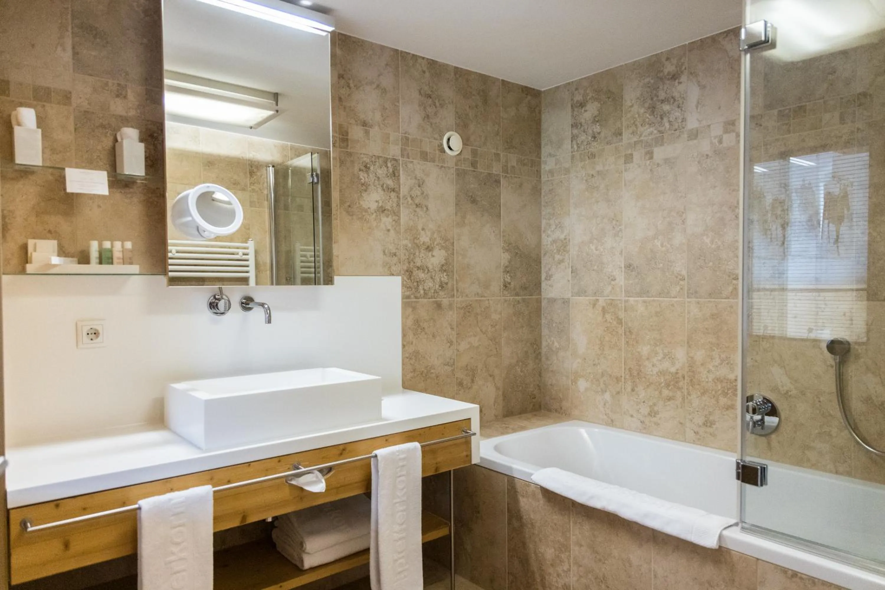 Photo of the whole room in Pfefferkorn's Hotel