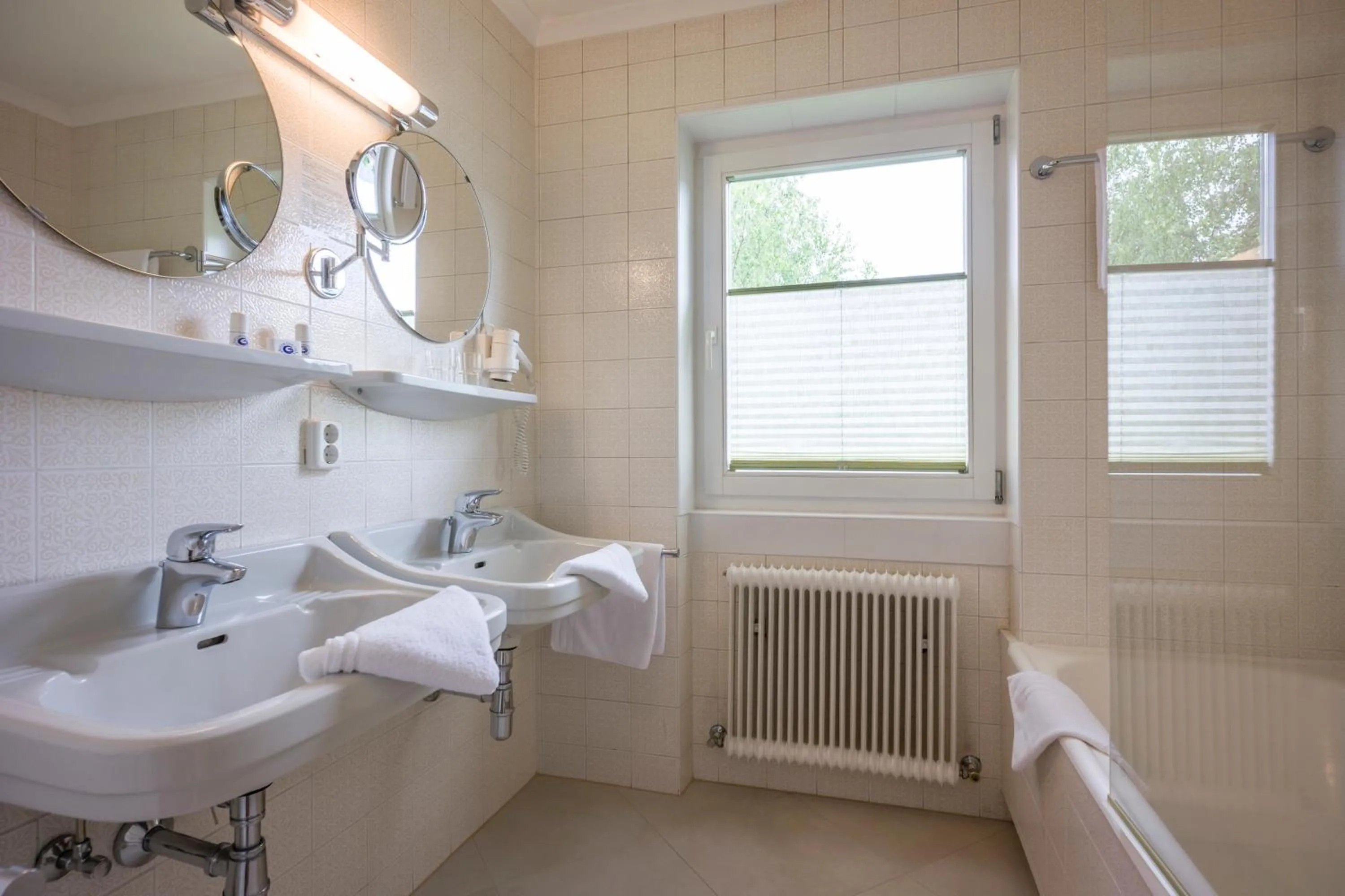 Bed in Sporthotel Austria