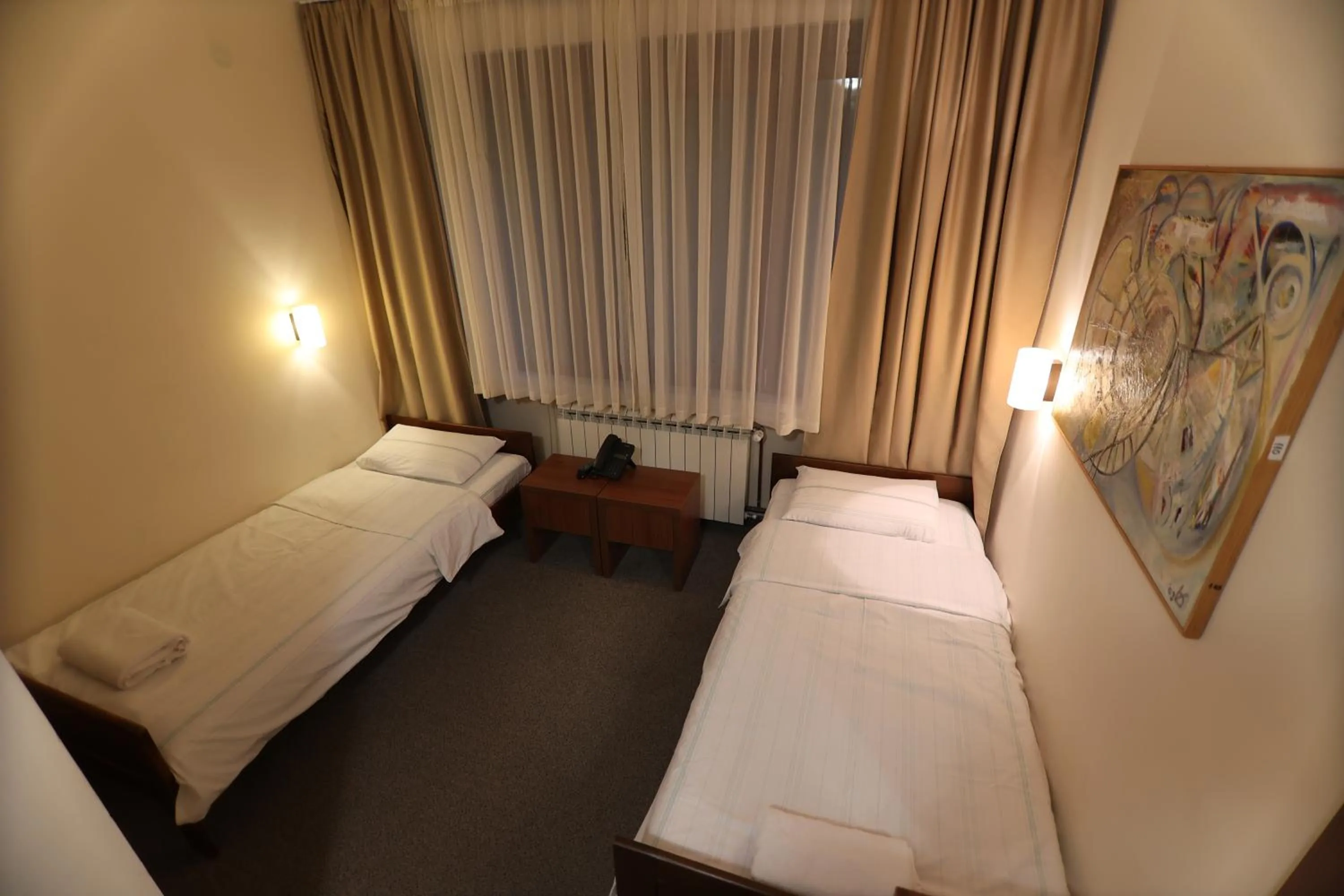 Bedroom, Bed in Hotel Happy