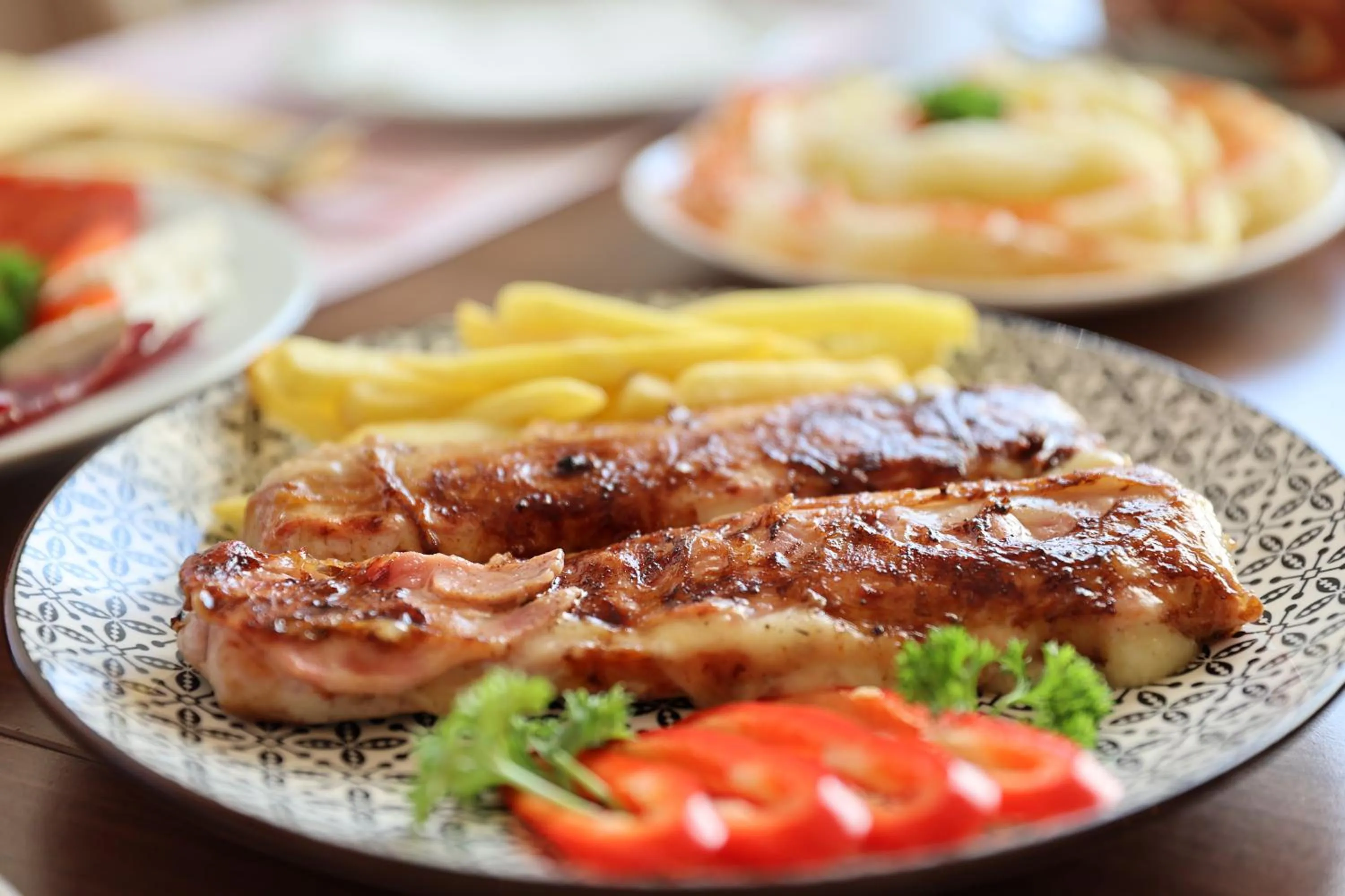 Food and drinks in Hotel Happy