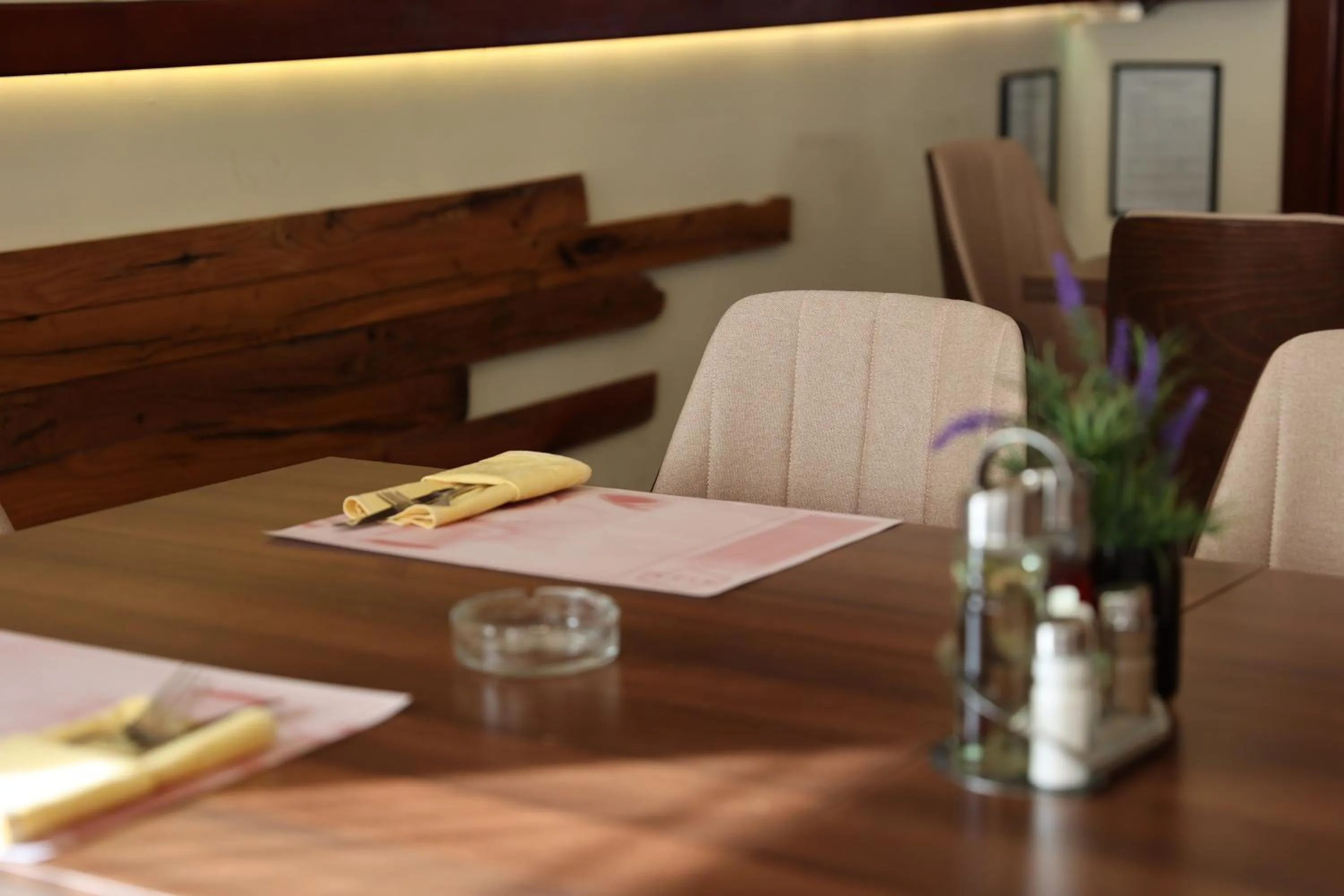 Seating area in Hotel Happy