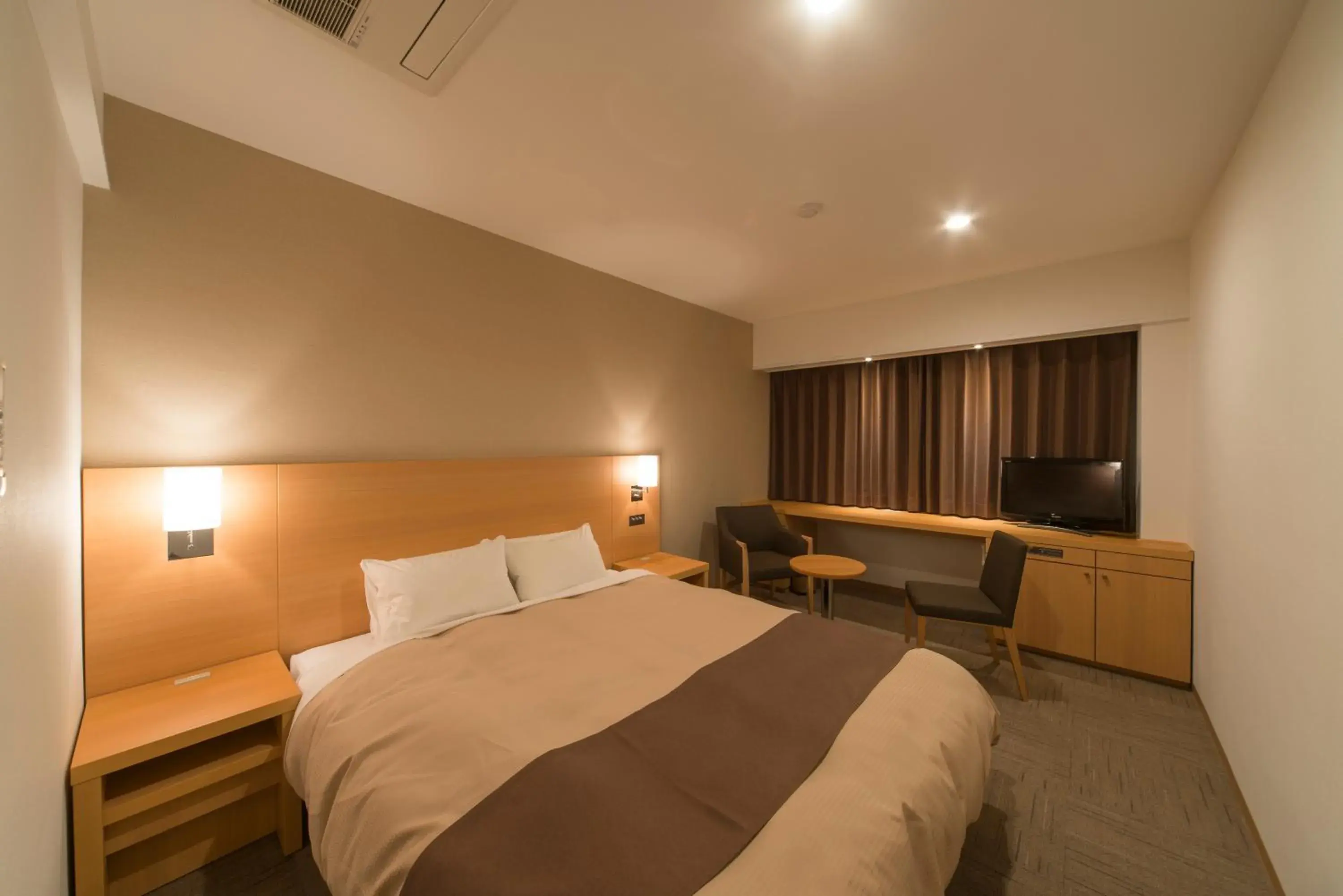 Bedroom, Bed in Hachinohe Park Hotel