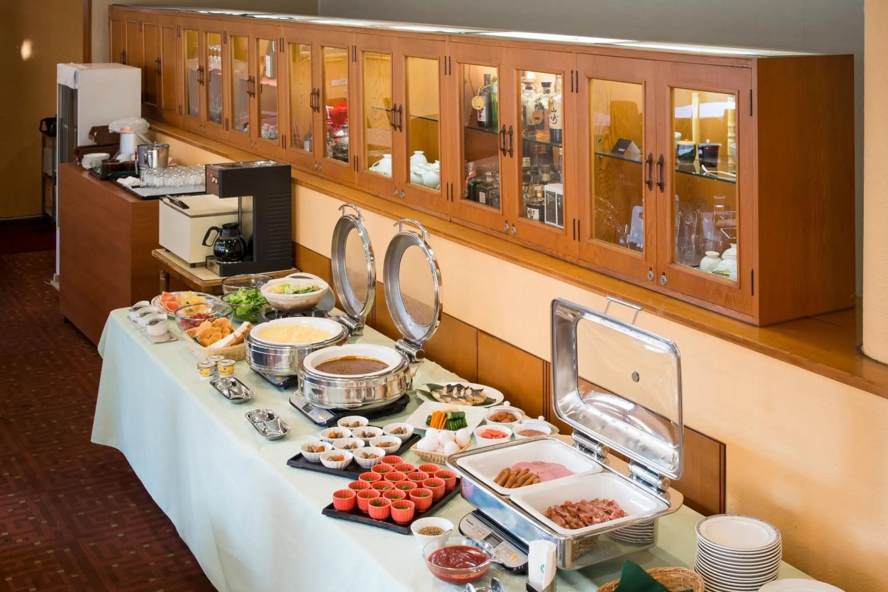 Buffet breakfast in Hachinohe Park Hotel