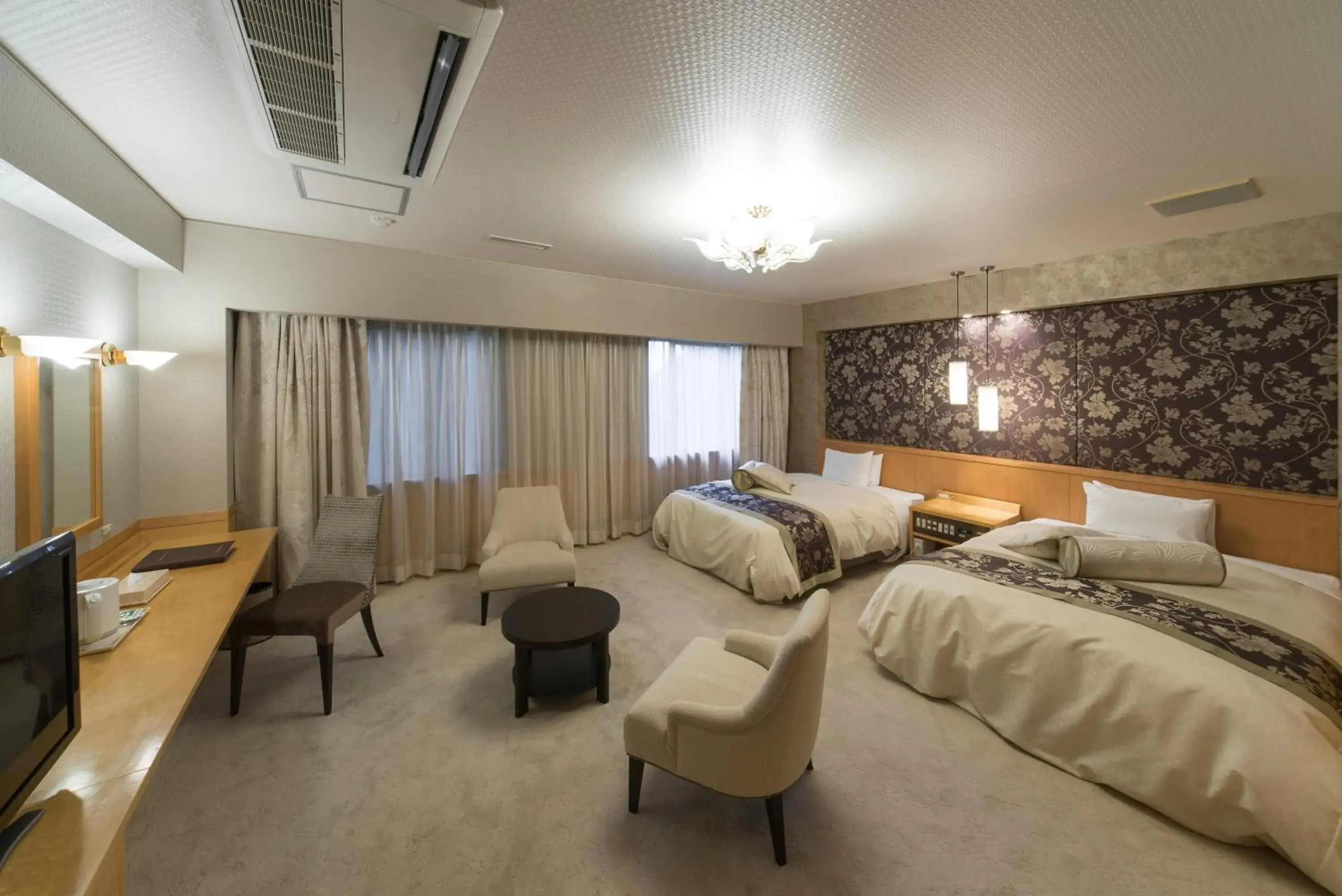 Bed in Hachinohe Park Hotel