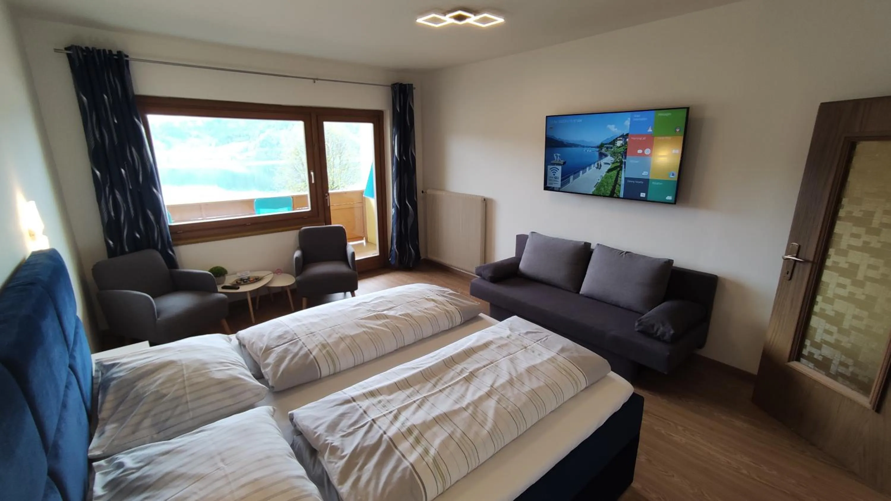 TV and multimedia, Bed in Pension zum Mühlrad
