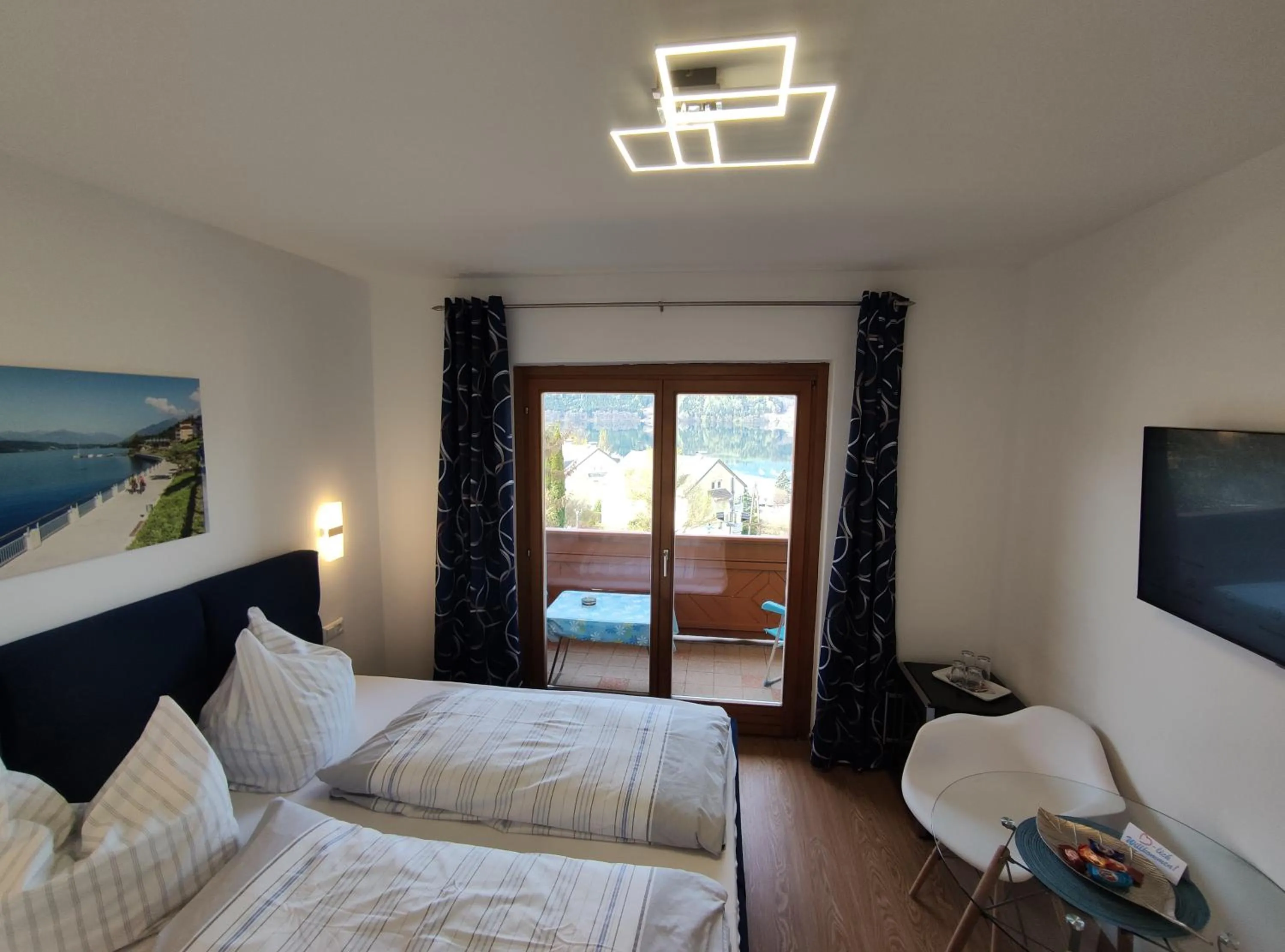 Photo of the whole room, Bed in Pension zum Mühlrad