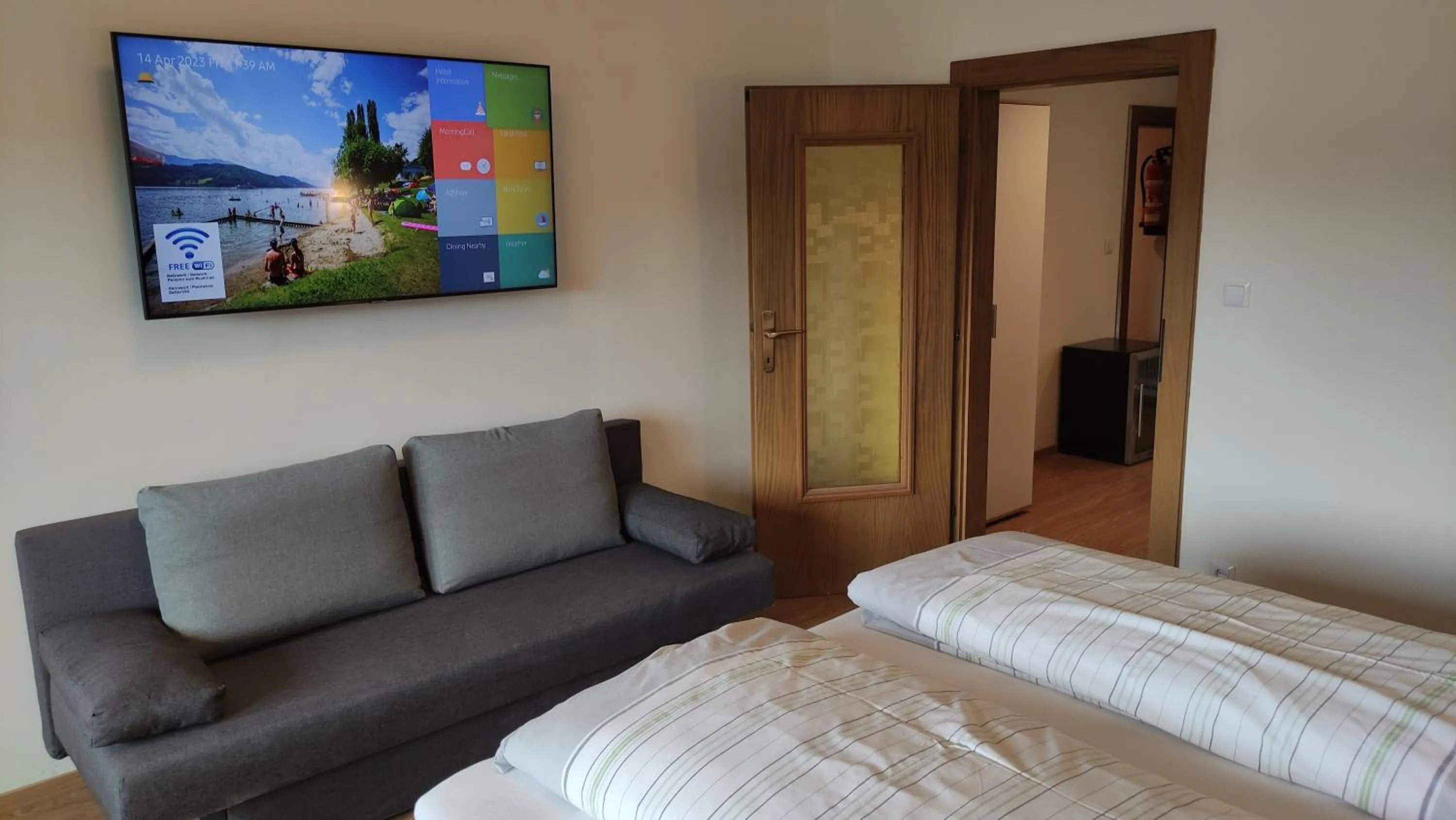 TV and multimedia, Bed in Pension zum Mühlrad