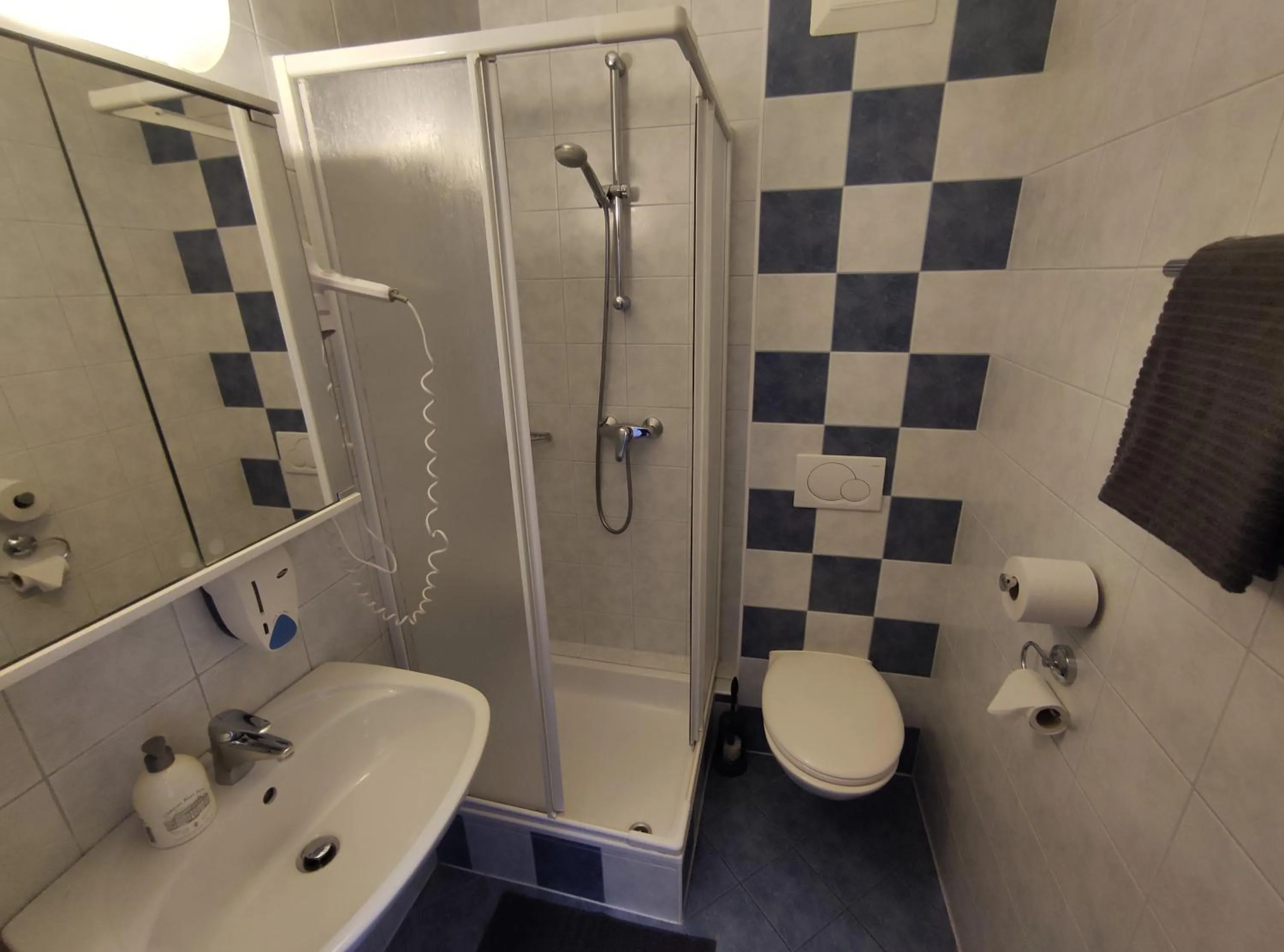Bathroom in Pension zum Mühlrad