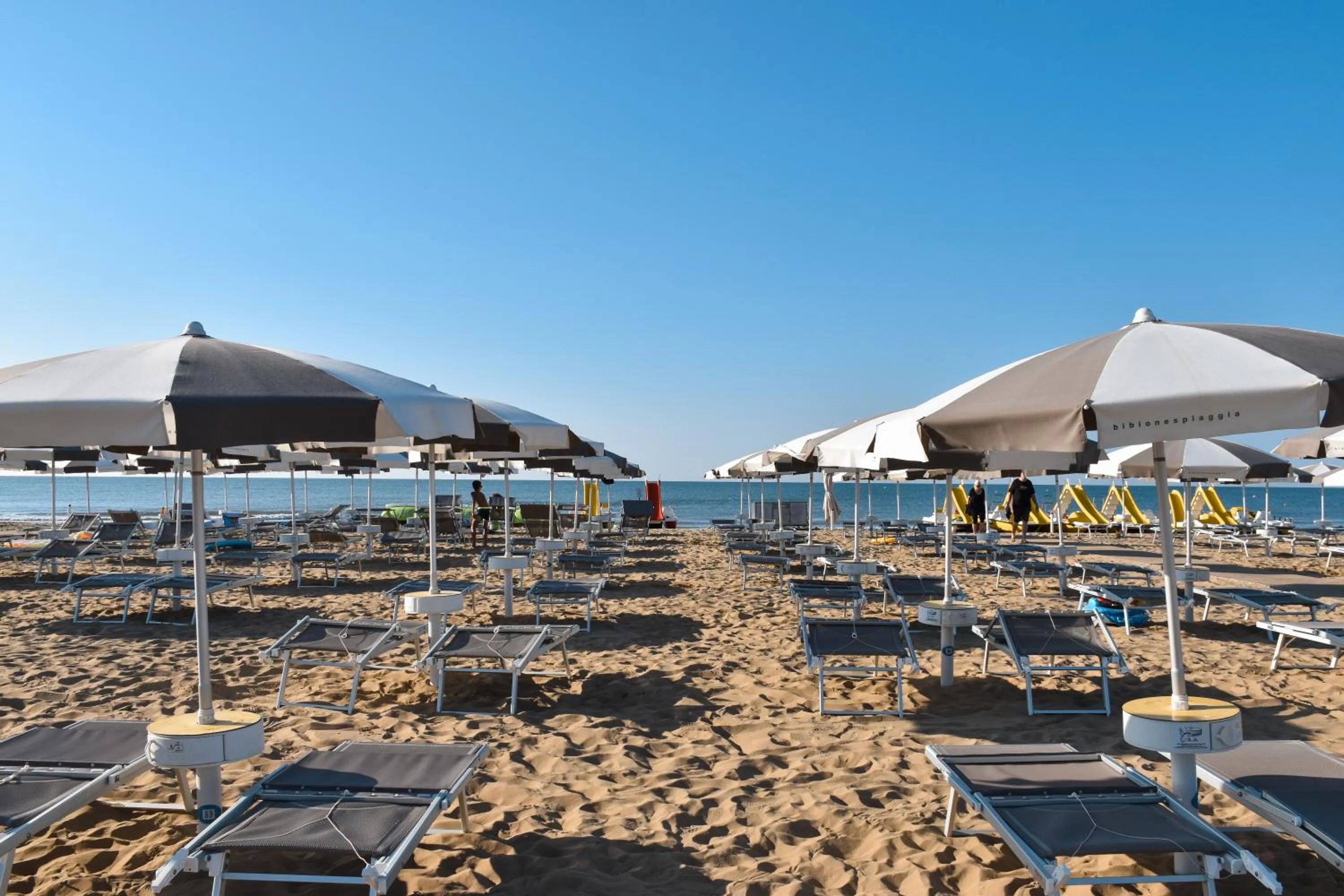 Beach in Aparthotel Pineda