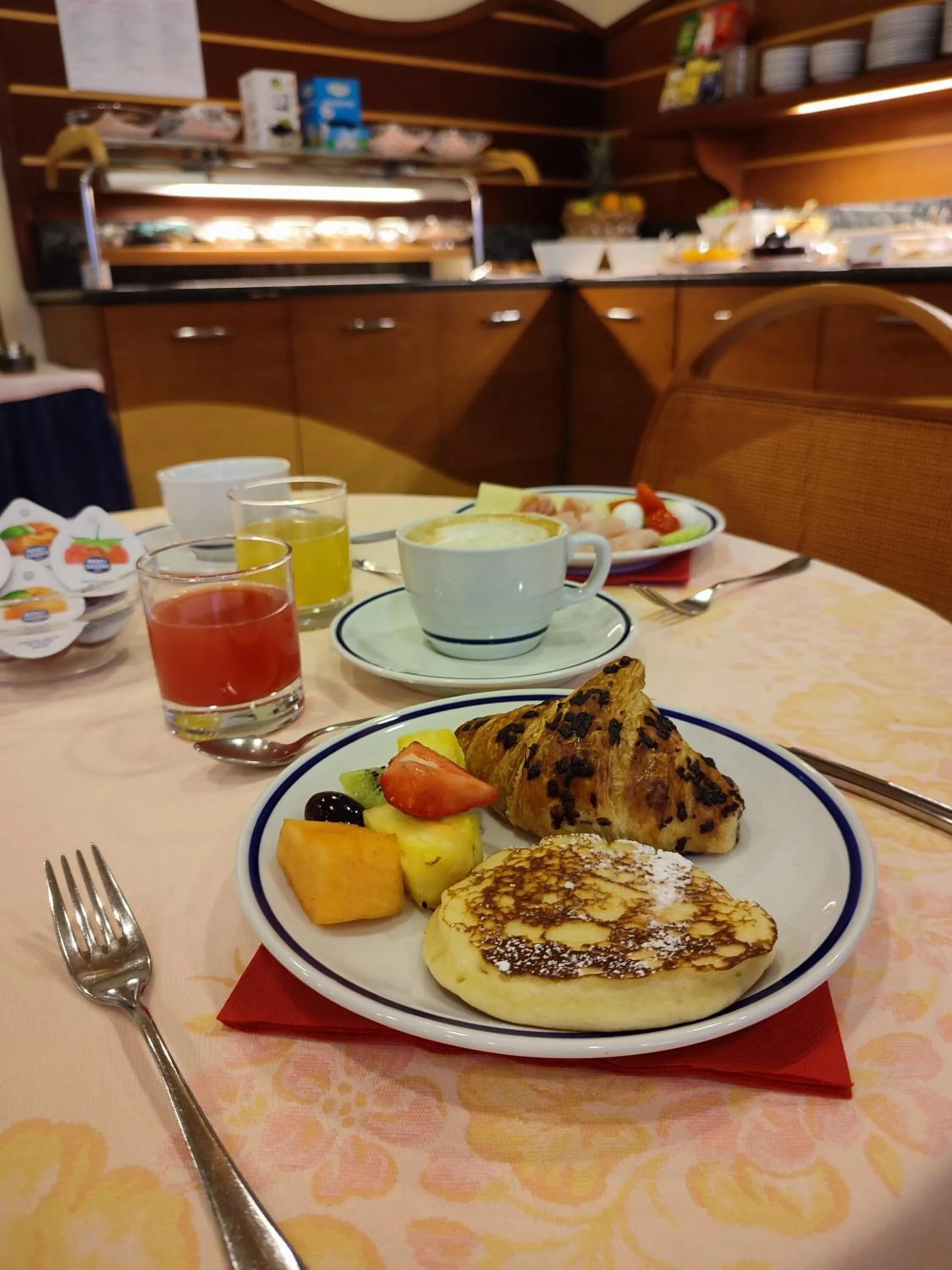 Food and drinks in Aparthotel Pineda