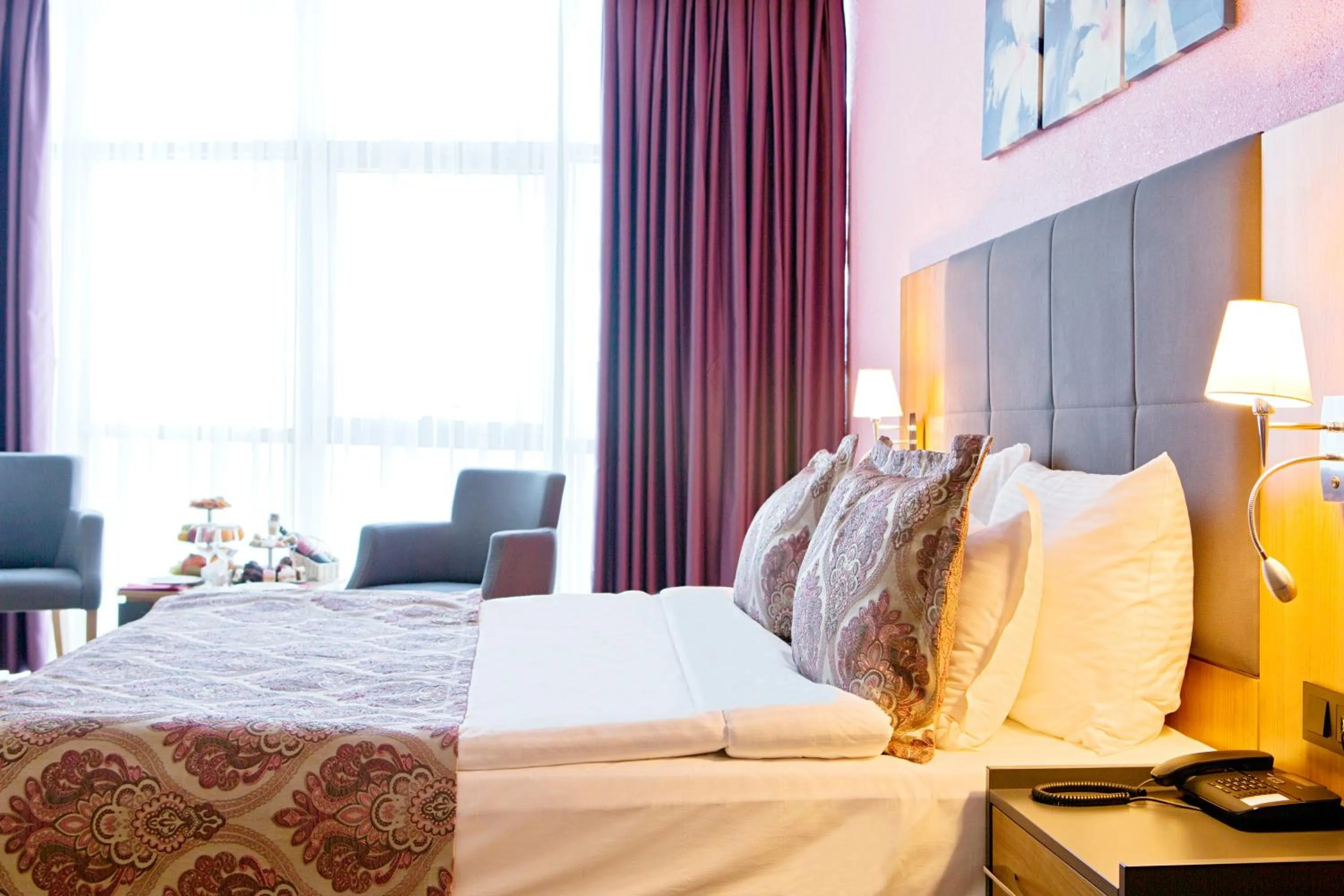 Bedroom, Bed in Euphoria Batumi Convention & Casino Hotel