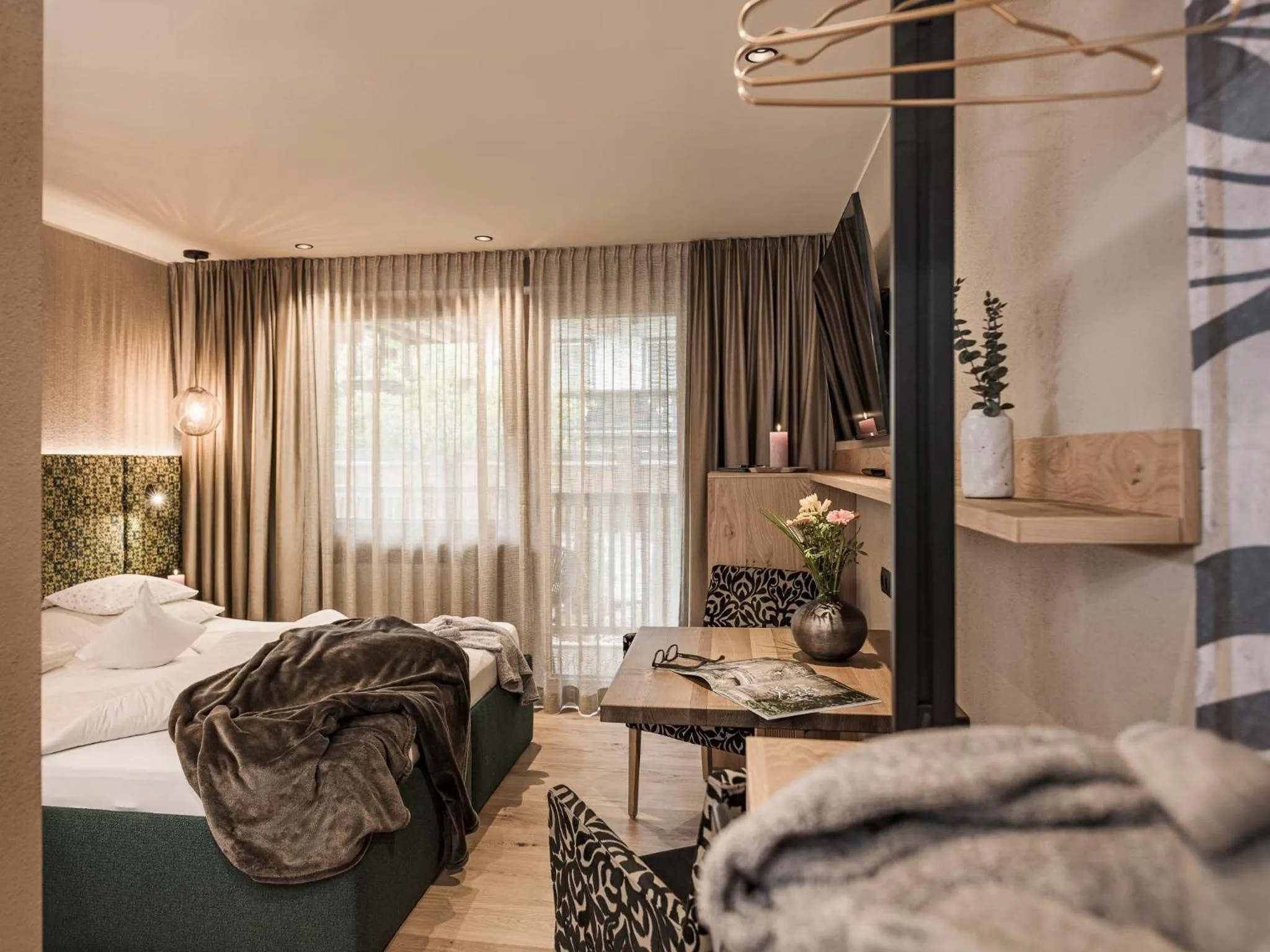 Bedroom, Bed in Hotel Sieghard Zillertal