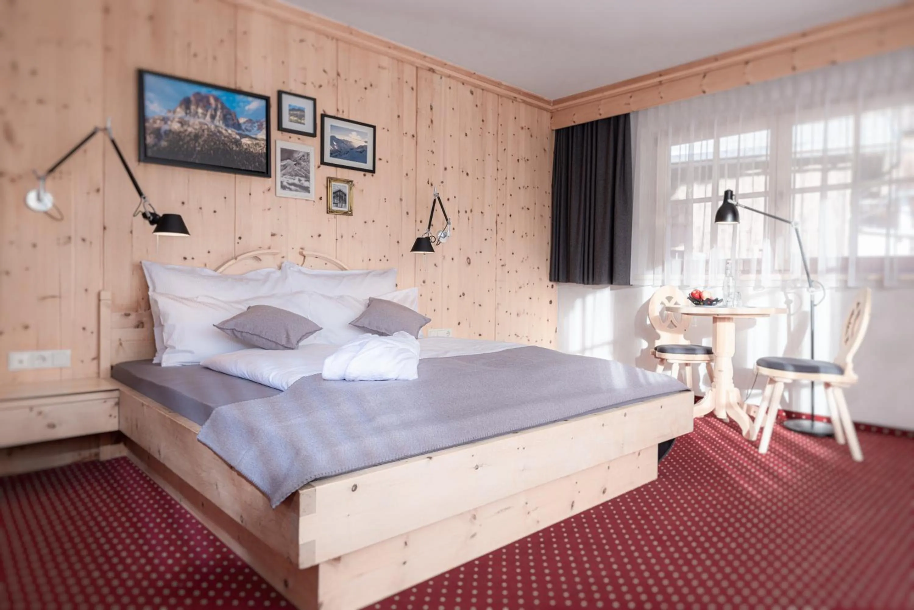 Bed in Hotel Silbertal