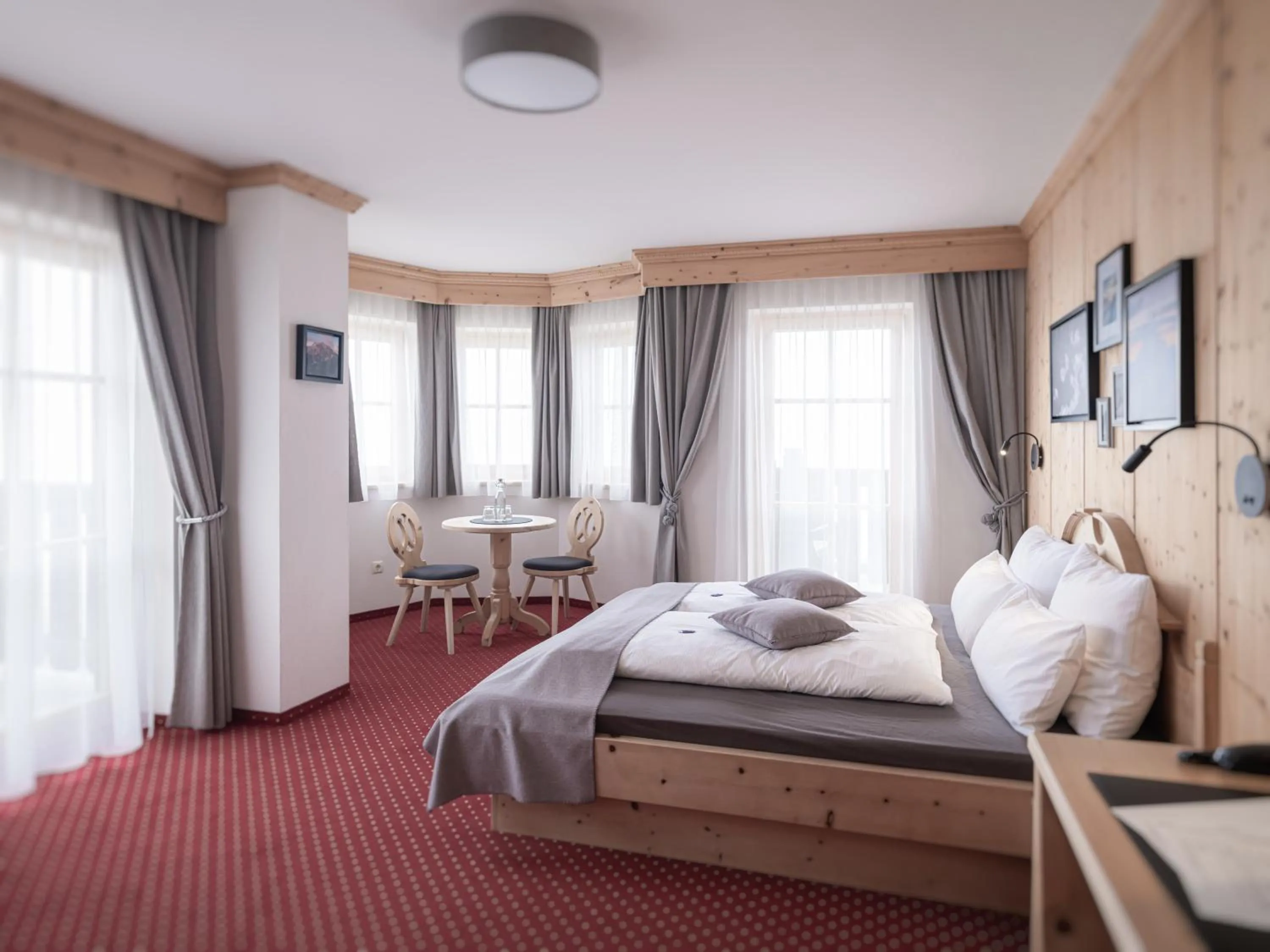 Bed in Hotel Silbertal