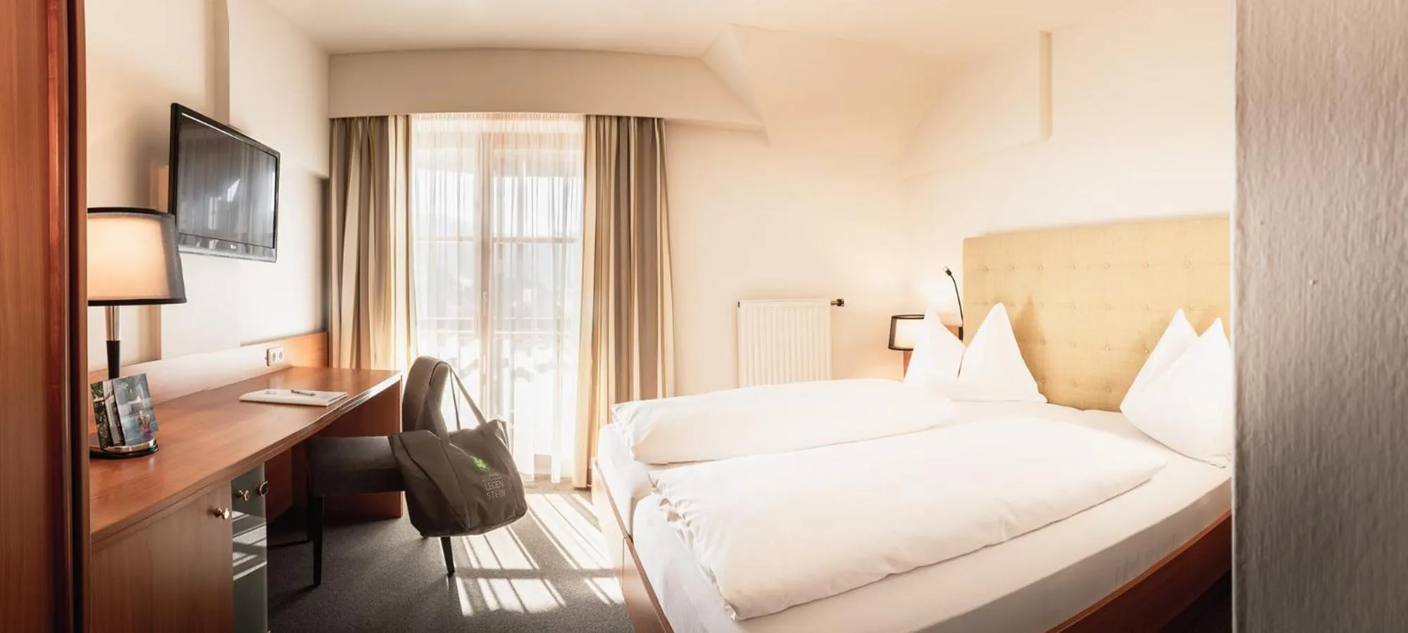 Bedroom, Bed in Vulkanlandhotel Legenstein