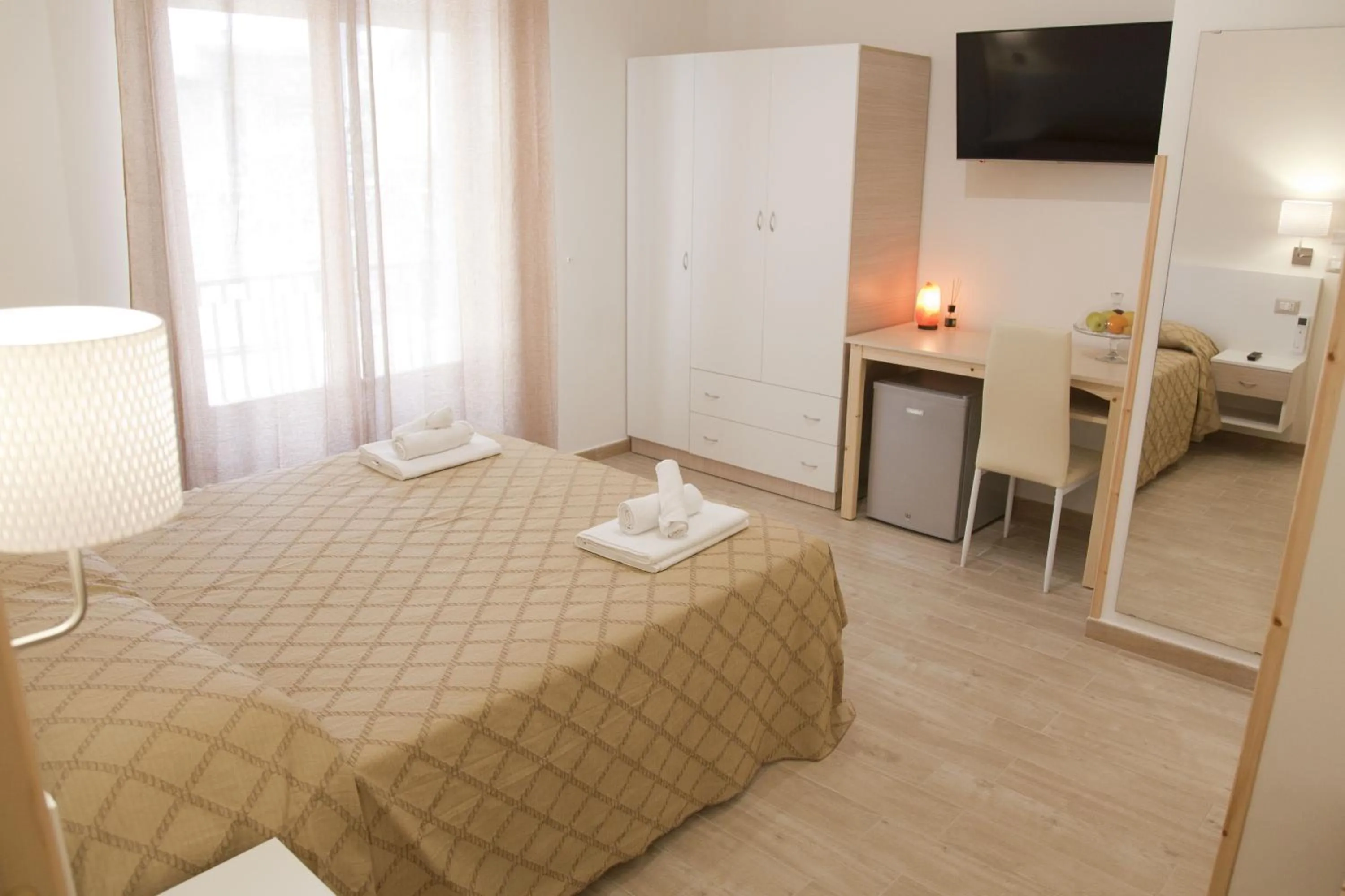 Photo of the whole room in Arcadia