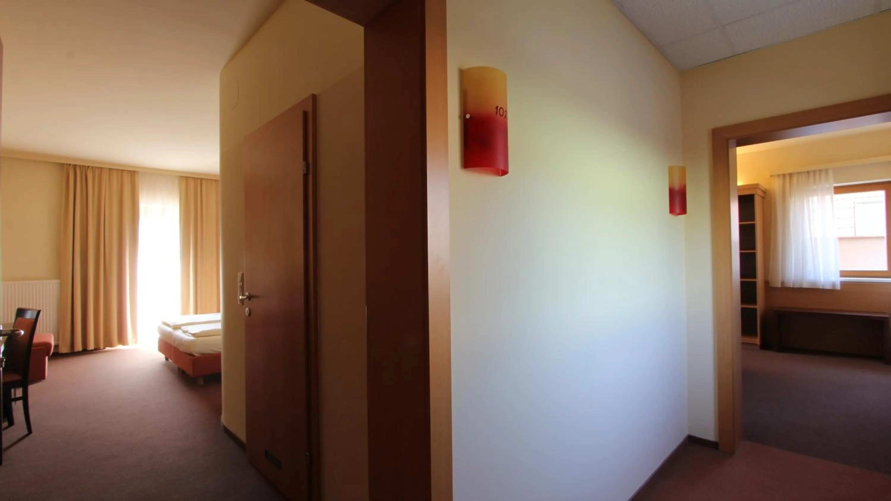 Photo of the whole room, Bed in Vital Hotel Krainz mit Nebenhaus Familien Oase