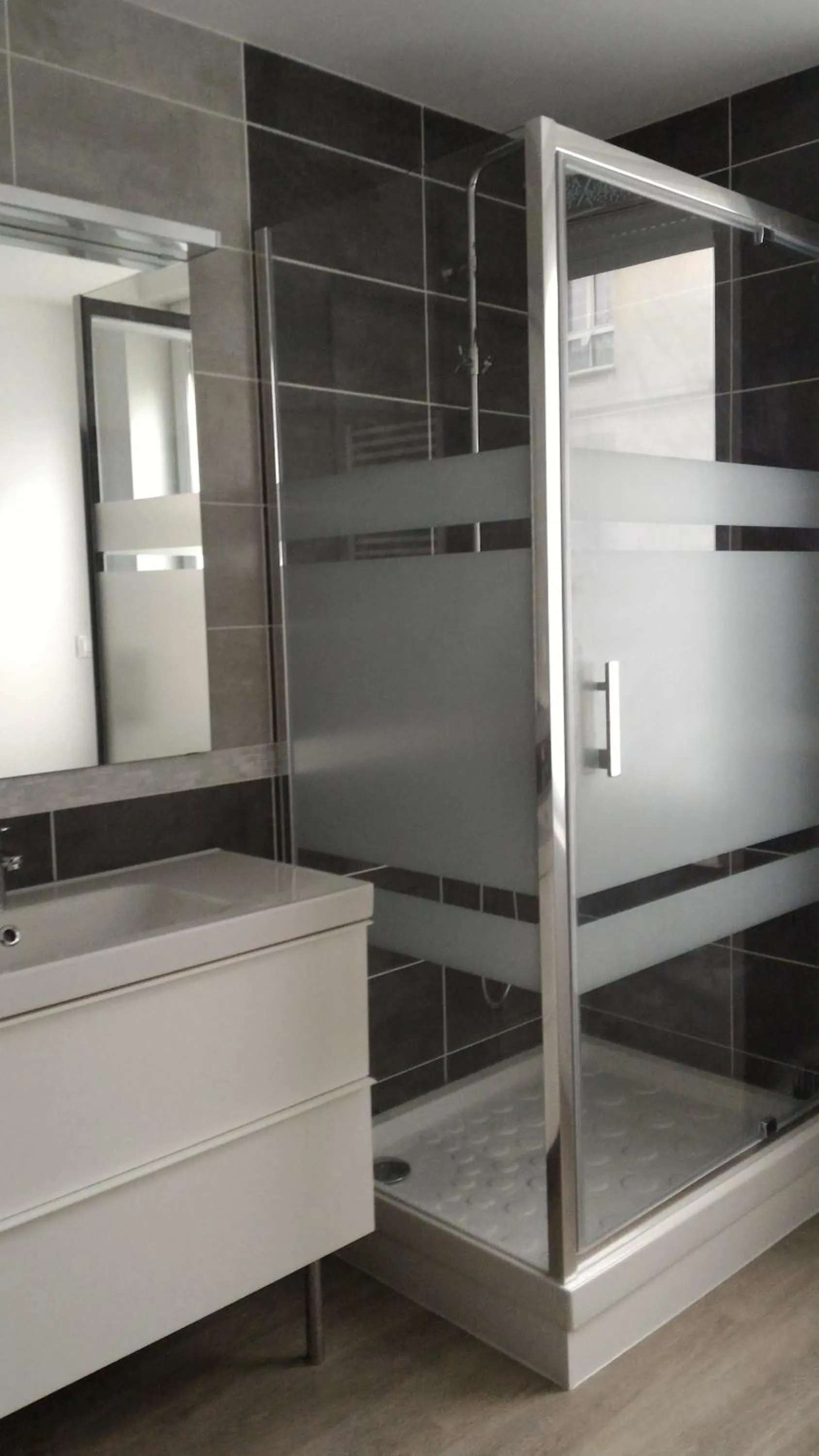 Shower in Sohosuite