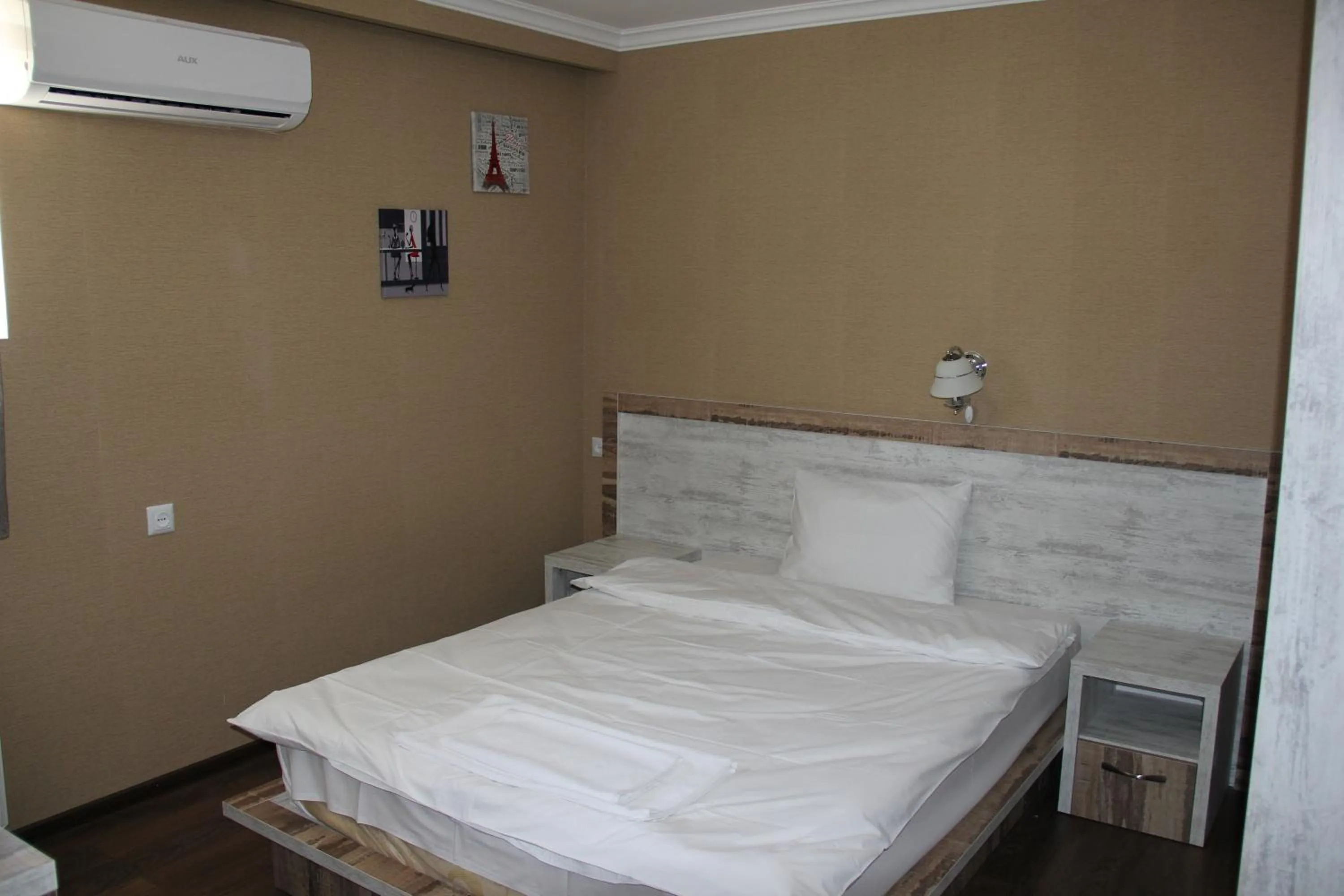 Decorative detail, Bed in Hotel Tiflis