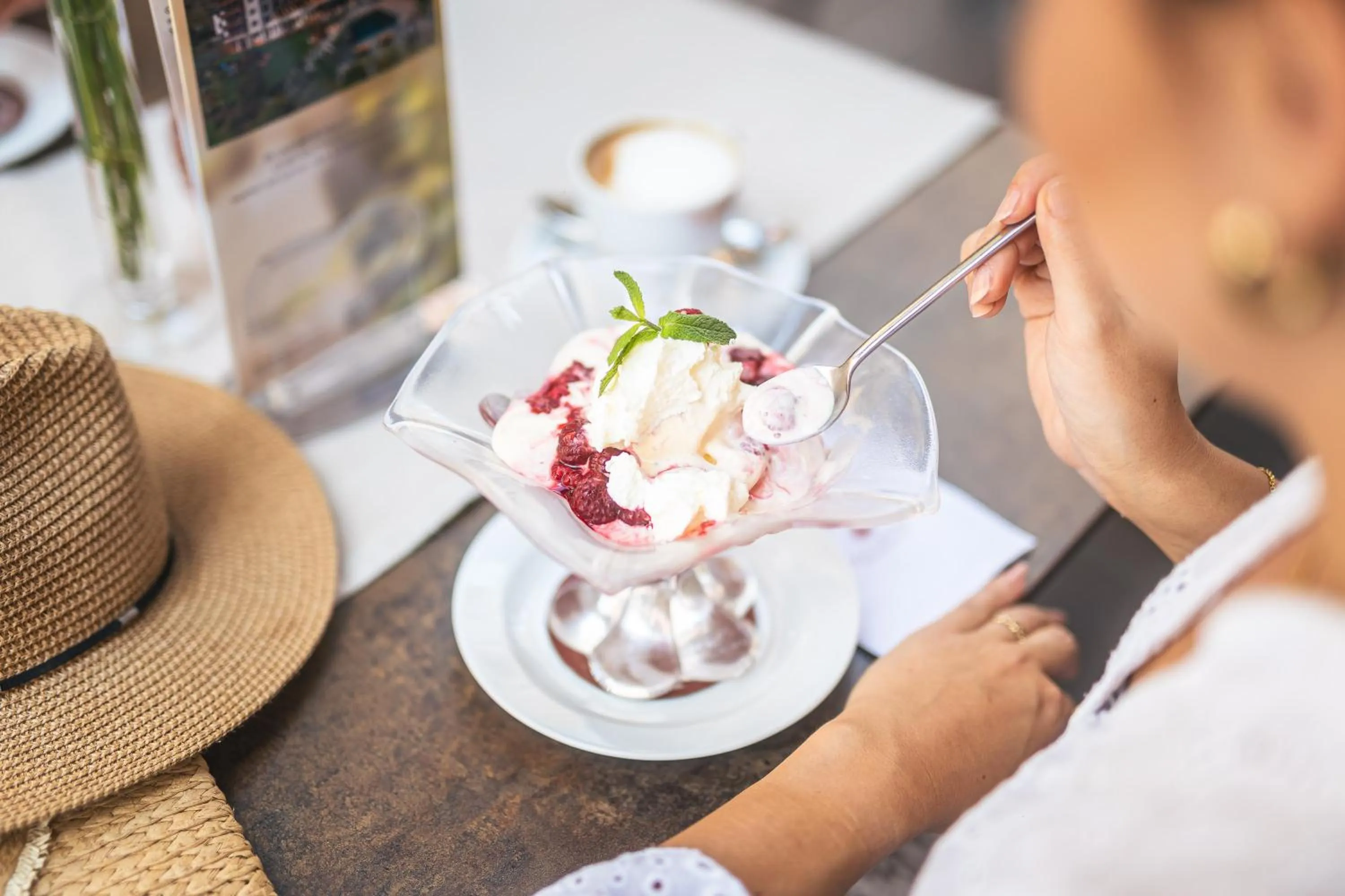 Food in Cella Central Historic Boutique Hotel