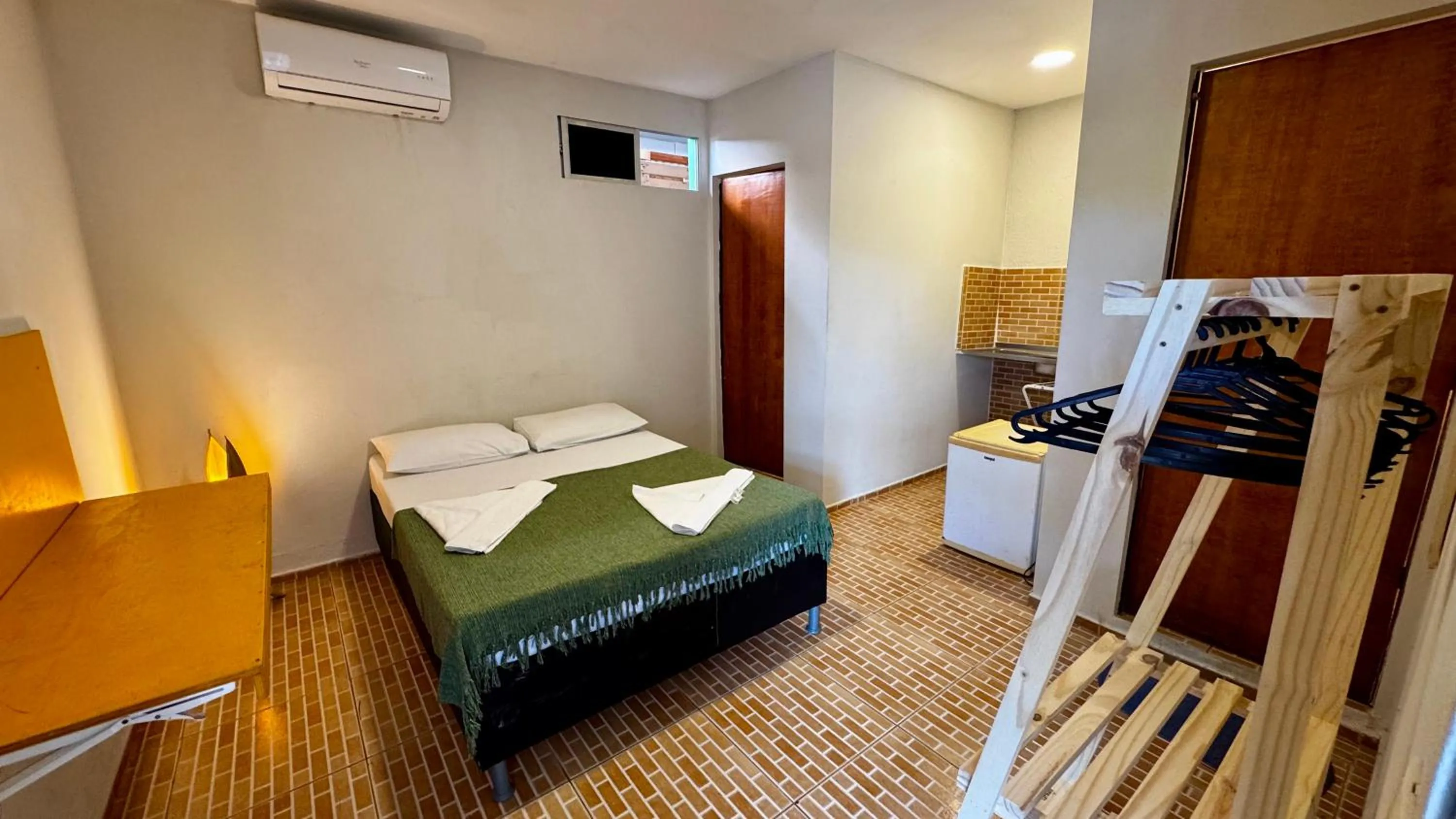 Photo of the whole room, Bed in Pousada Maresia Centro - Piscinas Naturais