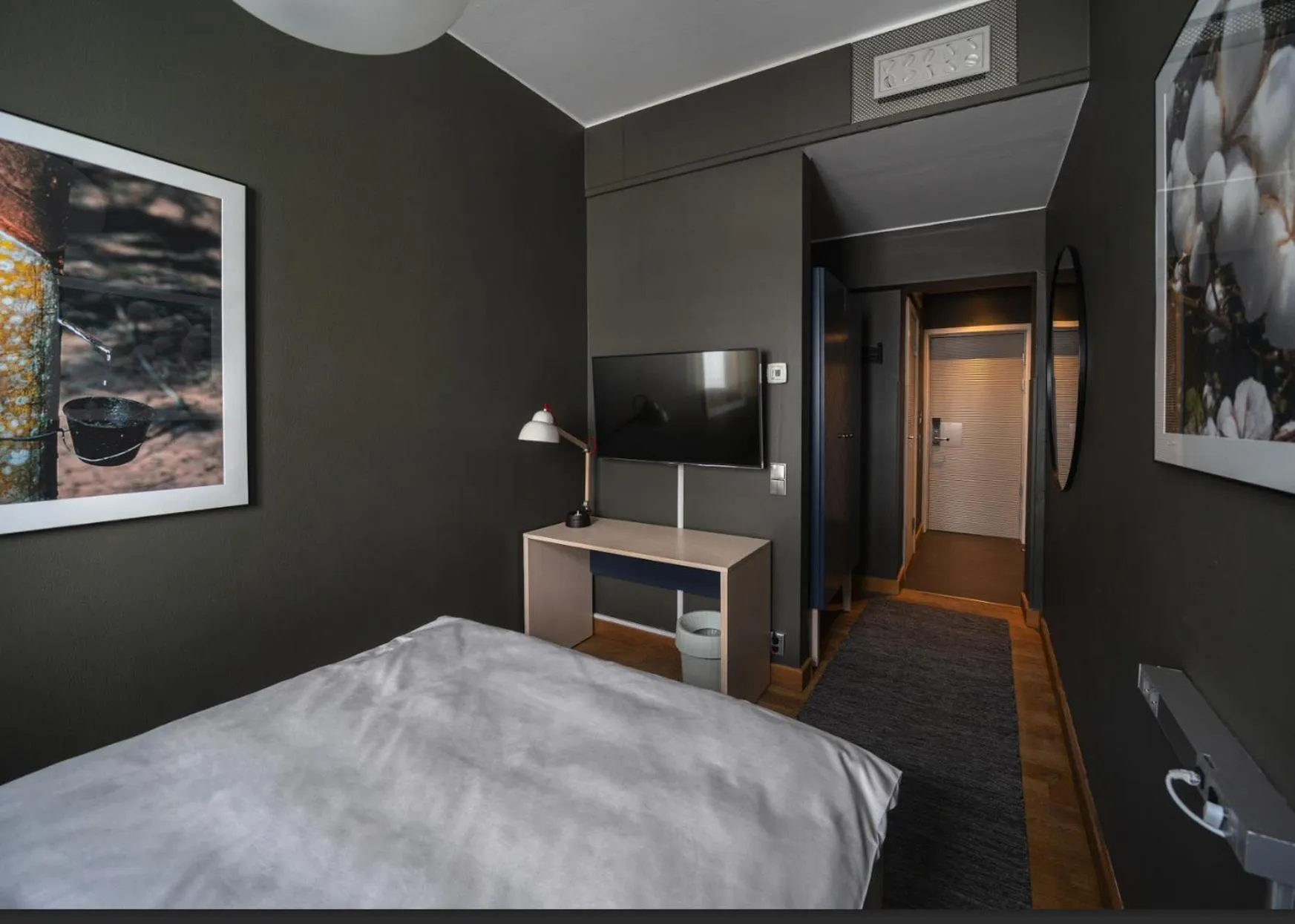 TV and multimedia, Bed in The Duxiana Malmö