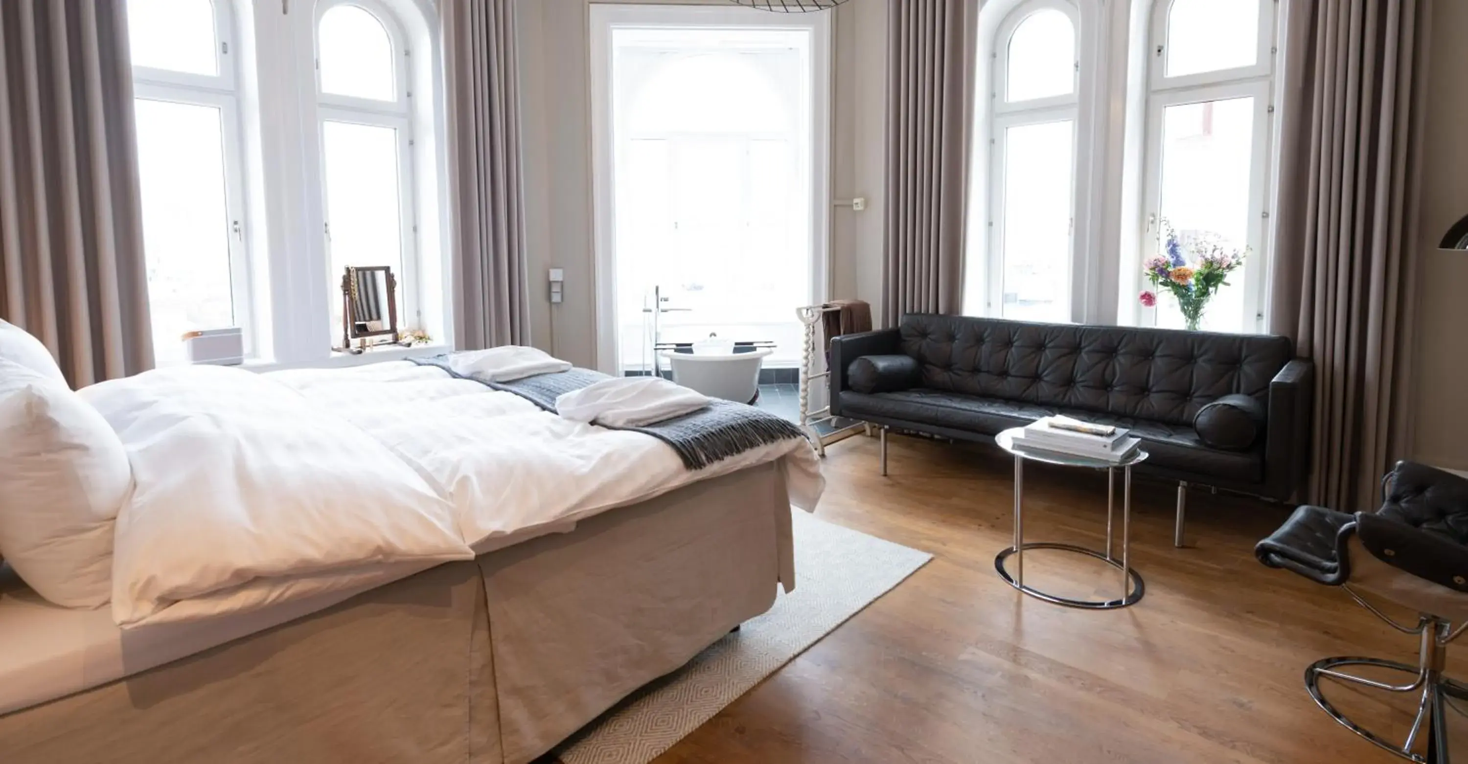 Photo of the whole room in TwentySix Photo of the whole room in TwentySix