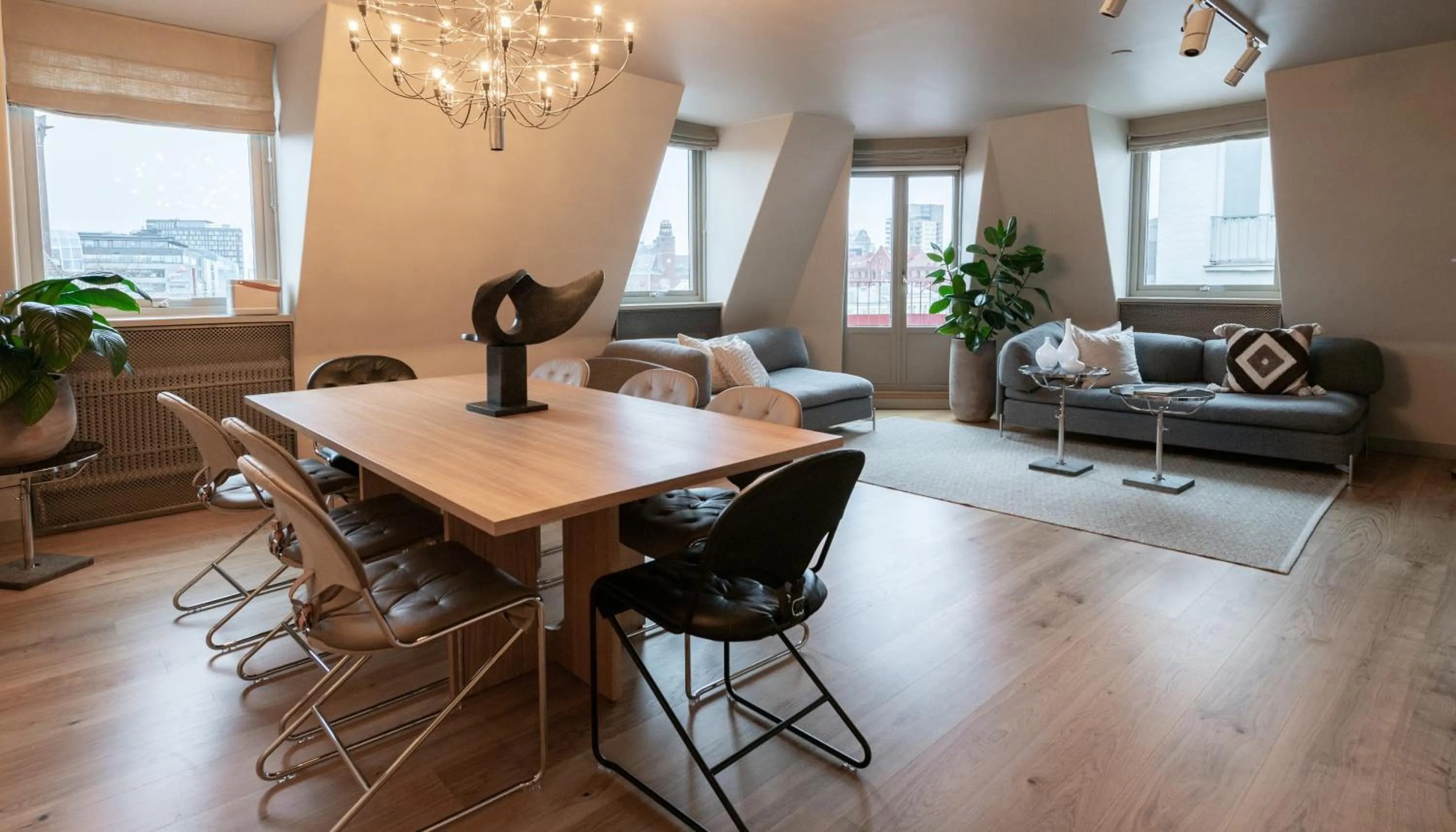 Seating area in The Duxiana Malmö