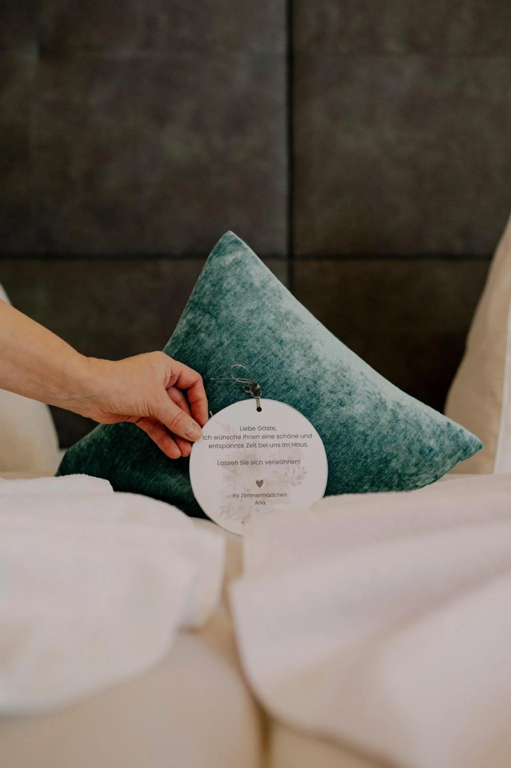 Bedroom, Bed in DAS VIER Sport,- und Wellnesshotel