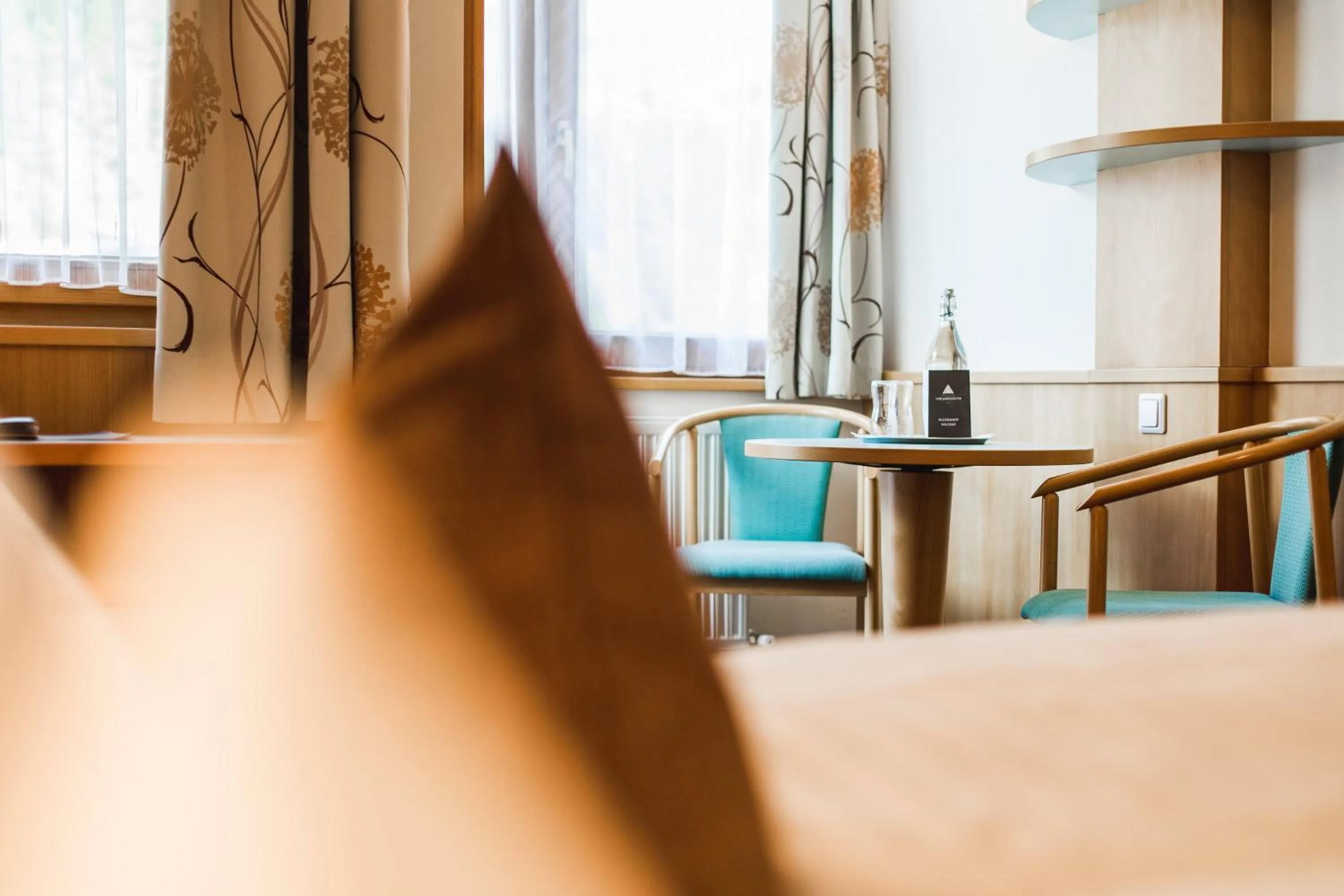 Decorative detail, Bed in Hotel Vier Jahreszeiten